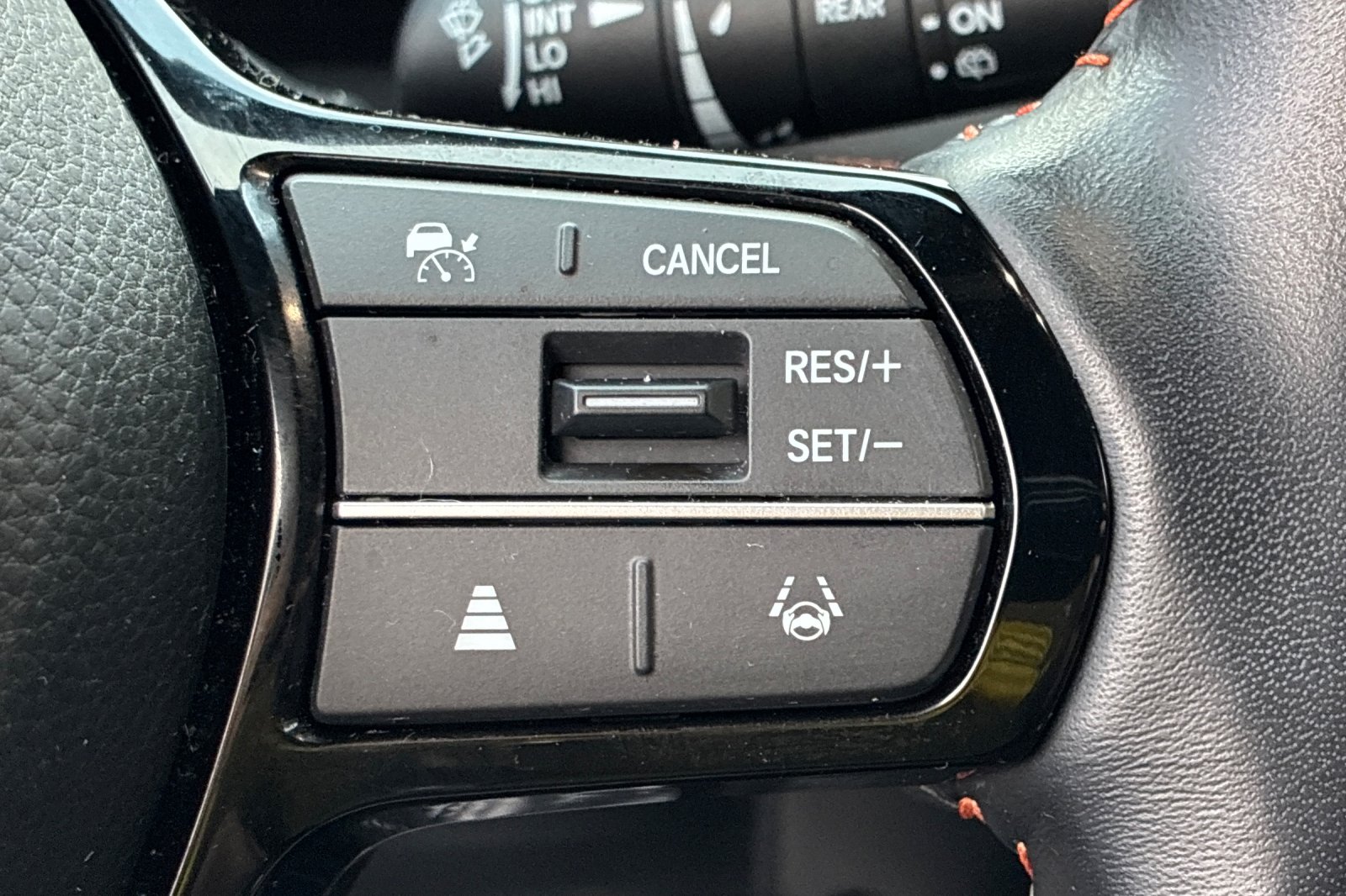 Used 2025 Urban Gray Pearl Honda Sport image 32