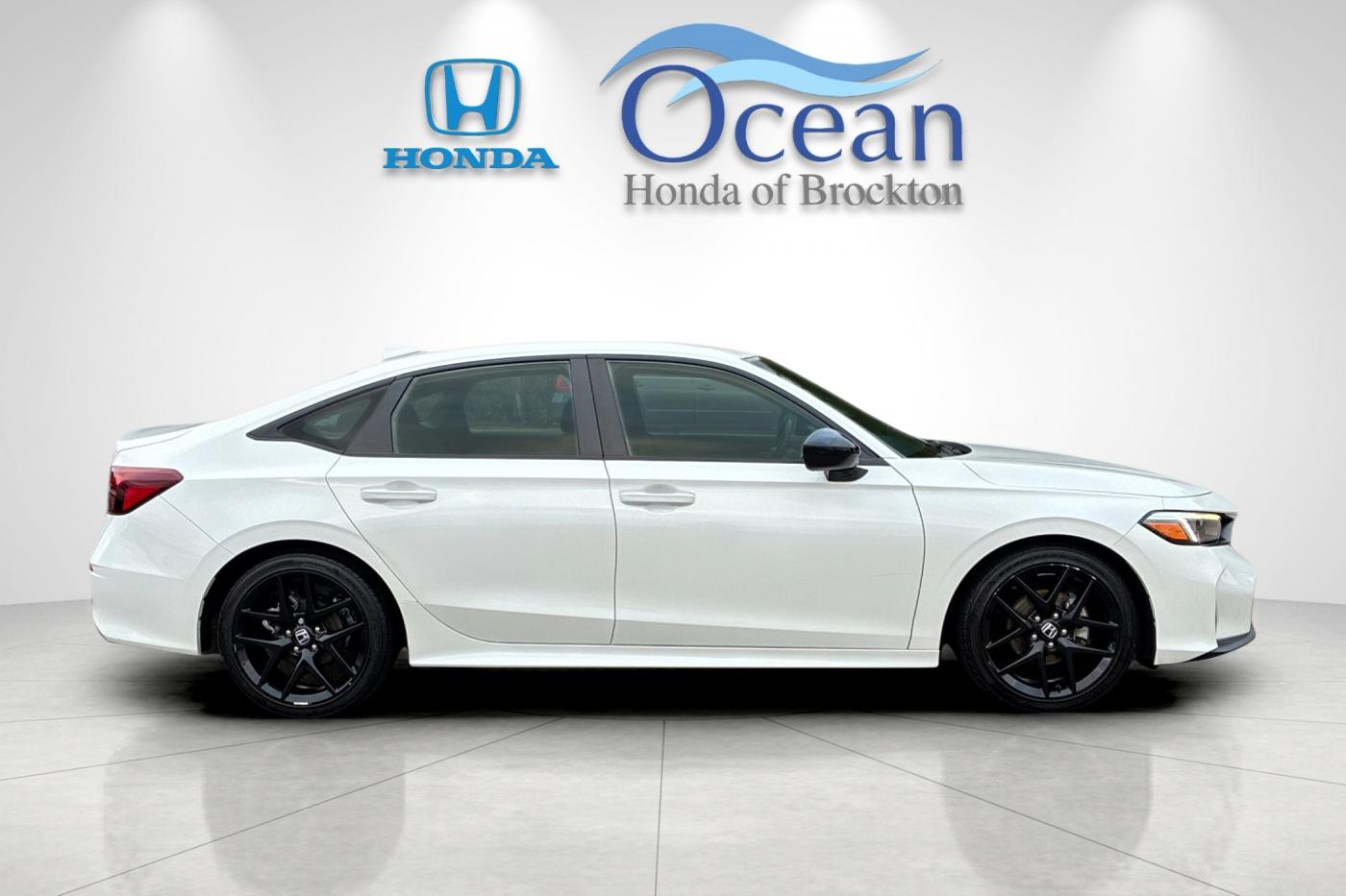 Used 2025 Platinum White Pearl Honda Sport image 2
