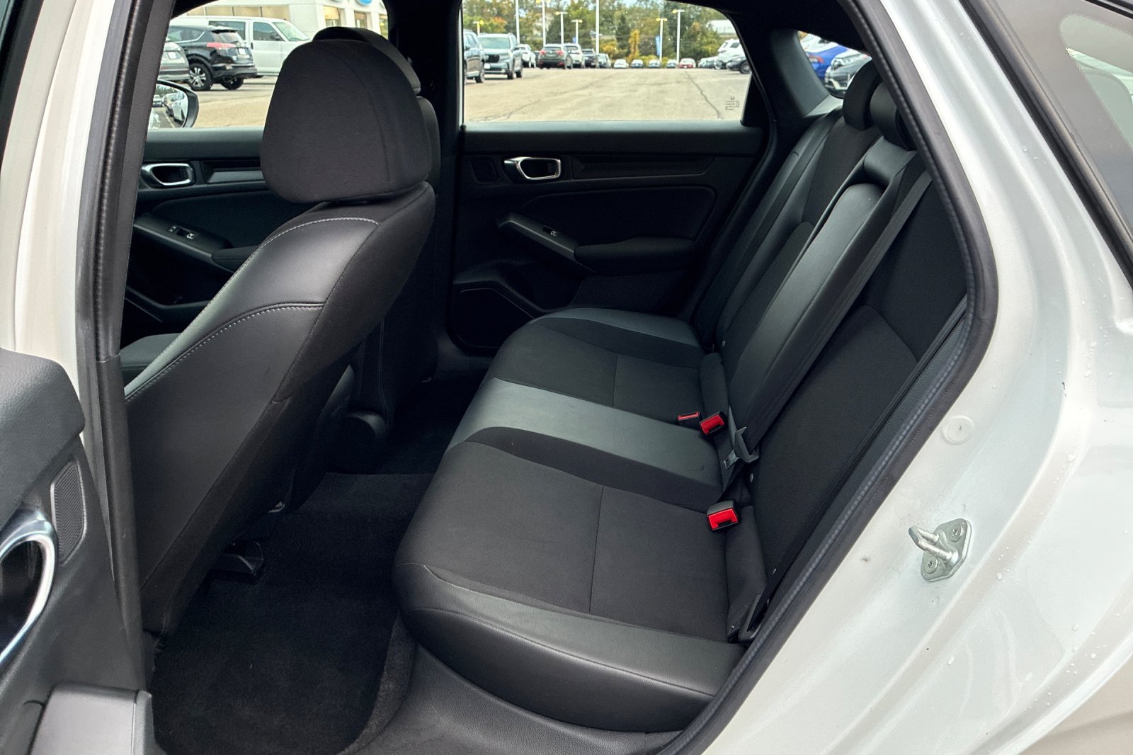 Used 2025 Platinum White Pearl Honda Sport image 13