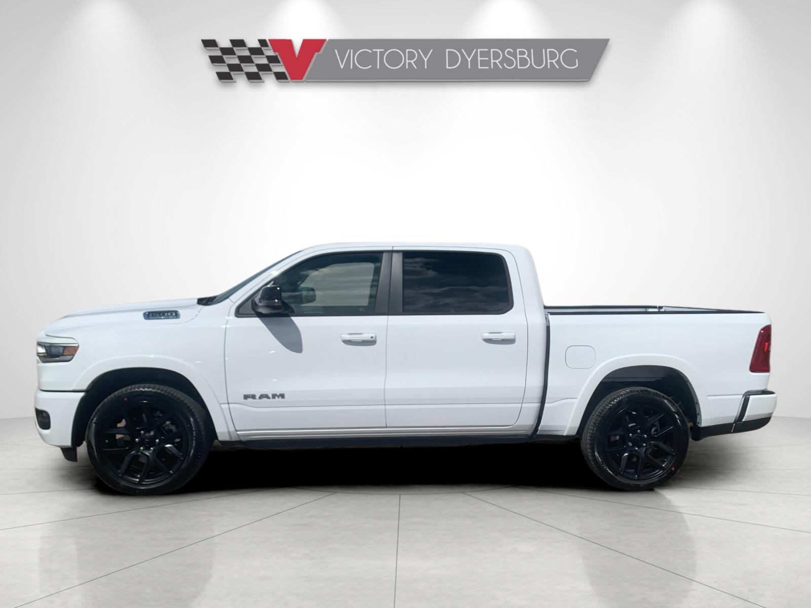 New 2027 Bright White Clear-Coat Exterior Paint RAM Laramie image 7