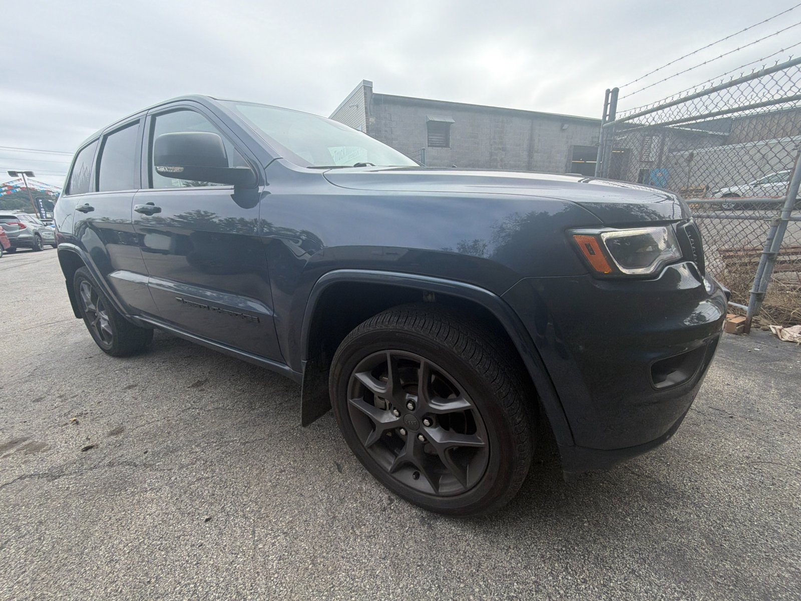 Used 2021 Slate Blue Jeep Limited image 7