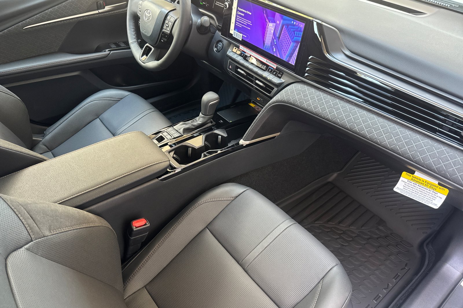 New 2026 Wind Chill Pearl Toyota XLE image 14