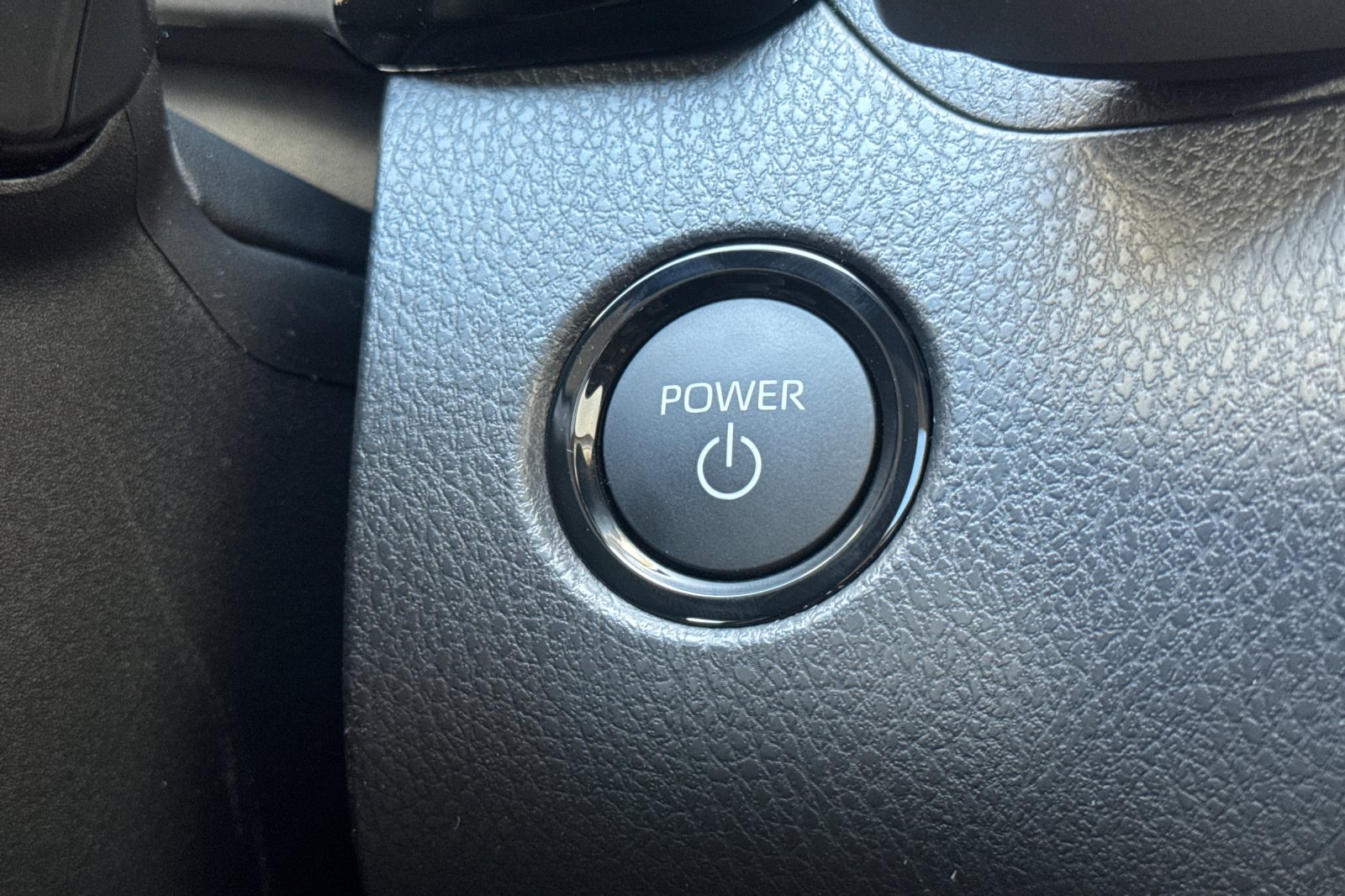 New 2026 Wind Chill Pearl Toyota XLE image 21