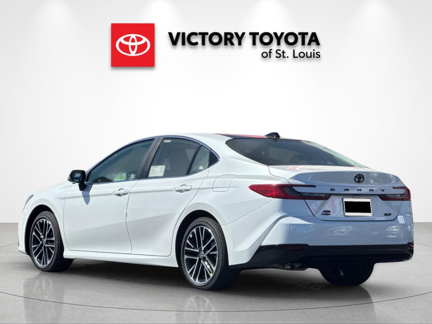 New 2026 Wind Chill Pearl Toyota XLE image 5