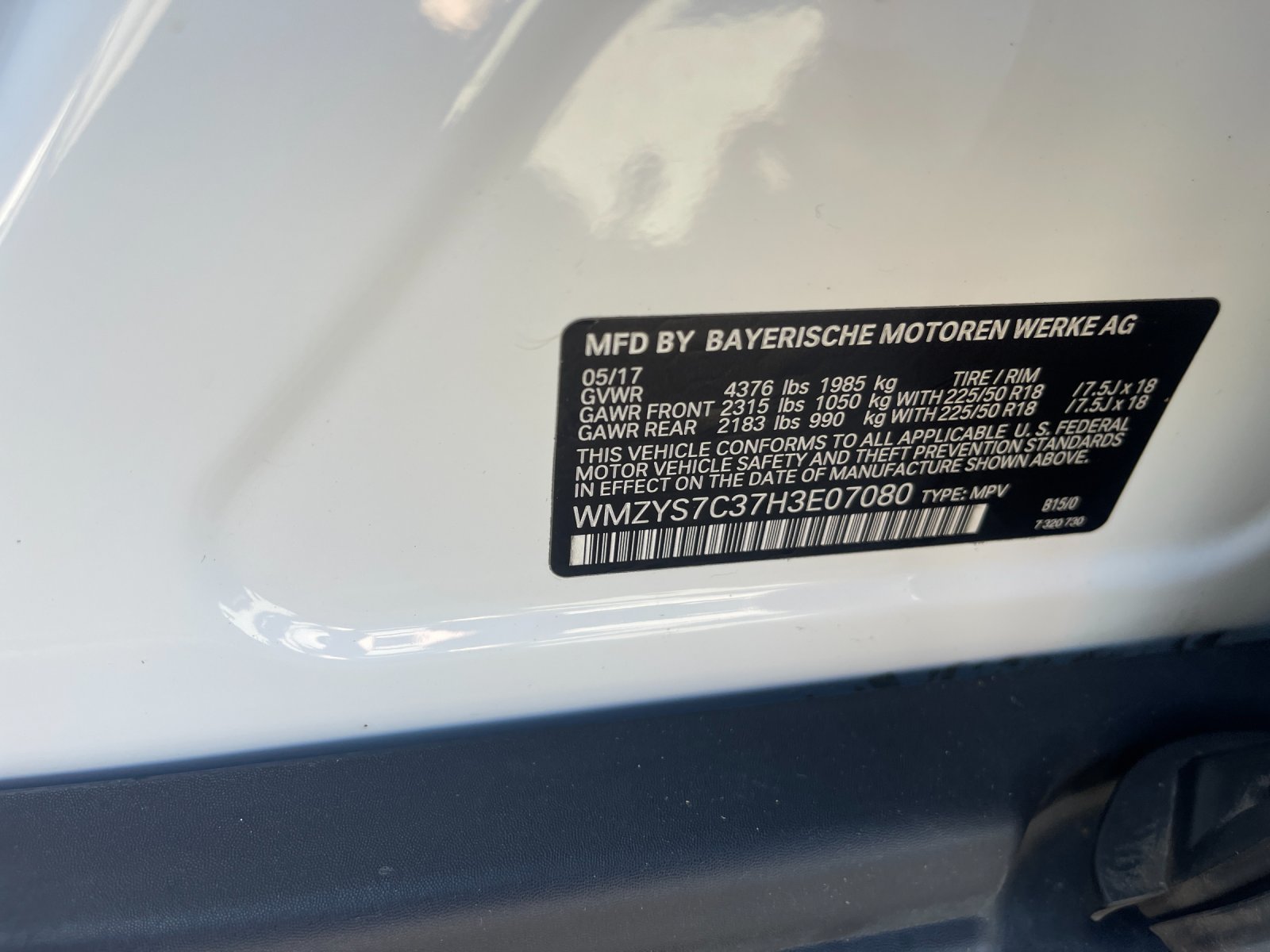 Used 2017 White MINI Base image 34