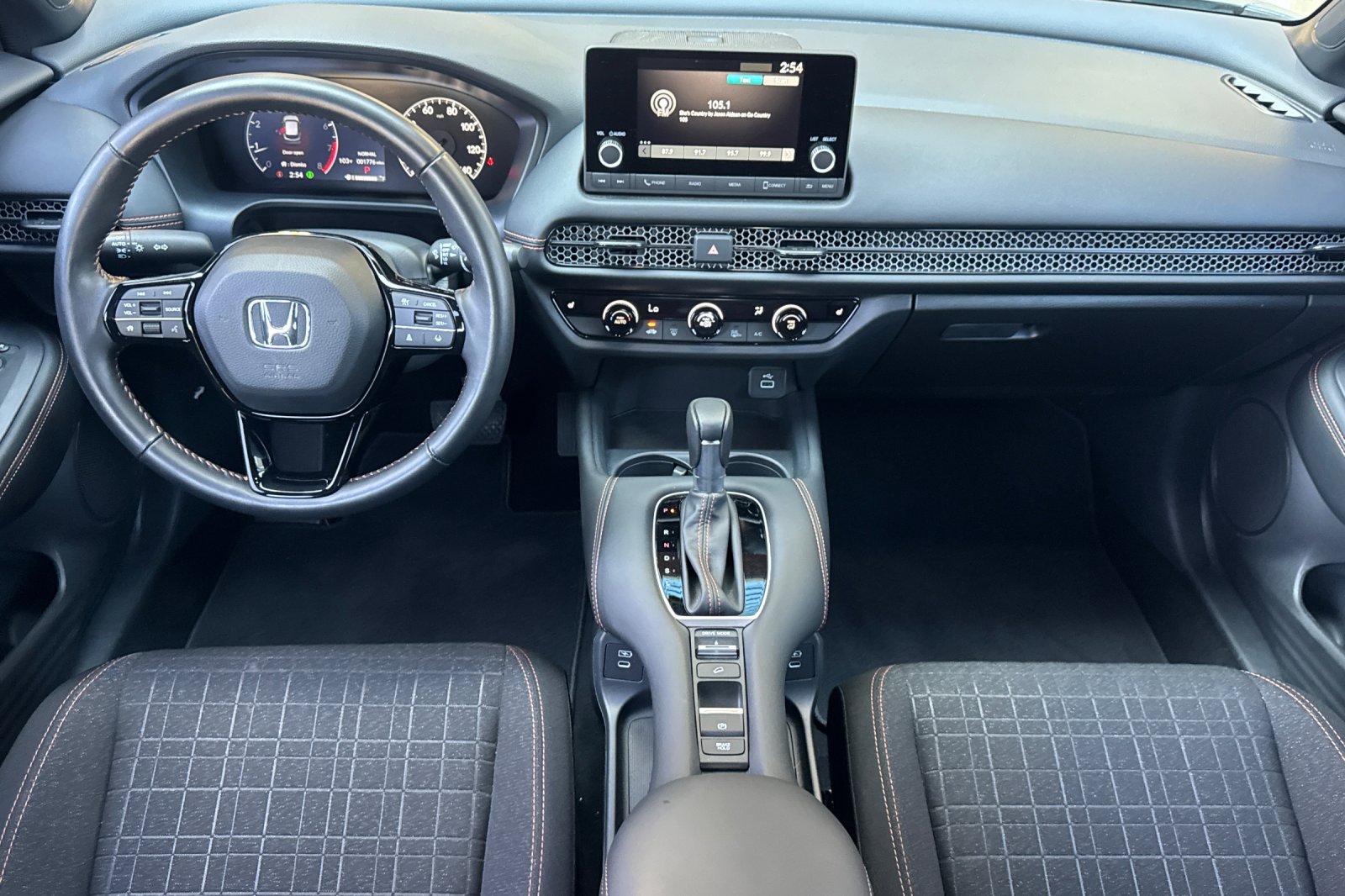 Certified Used 2025 Nordic Forest Pearl Honda Sport image 9