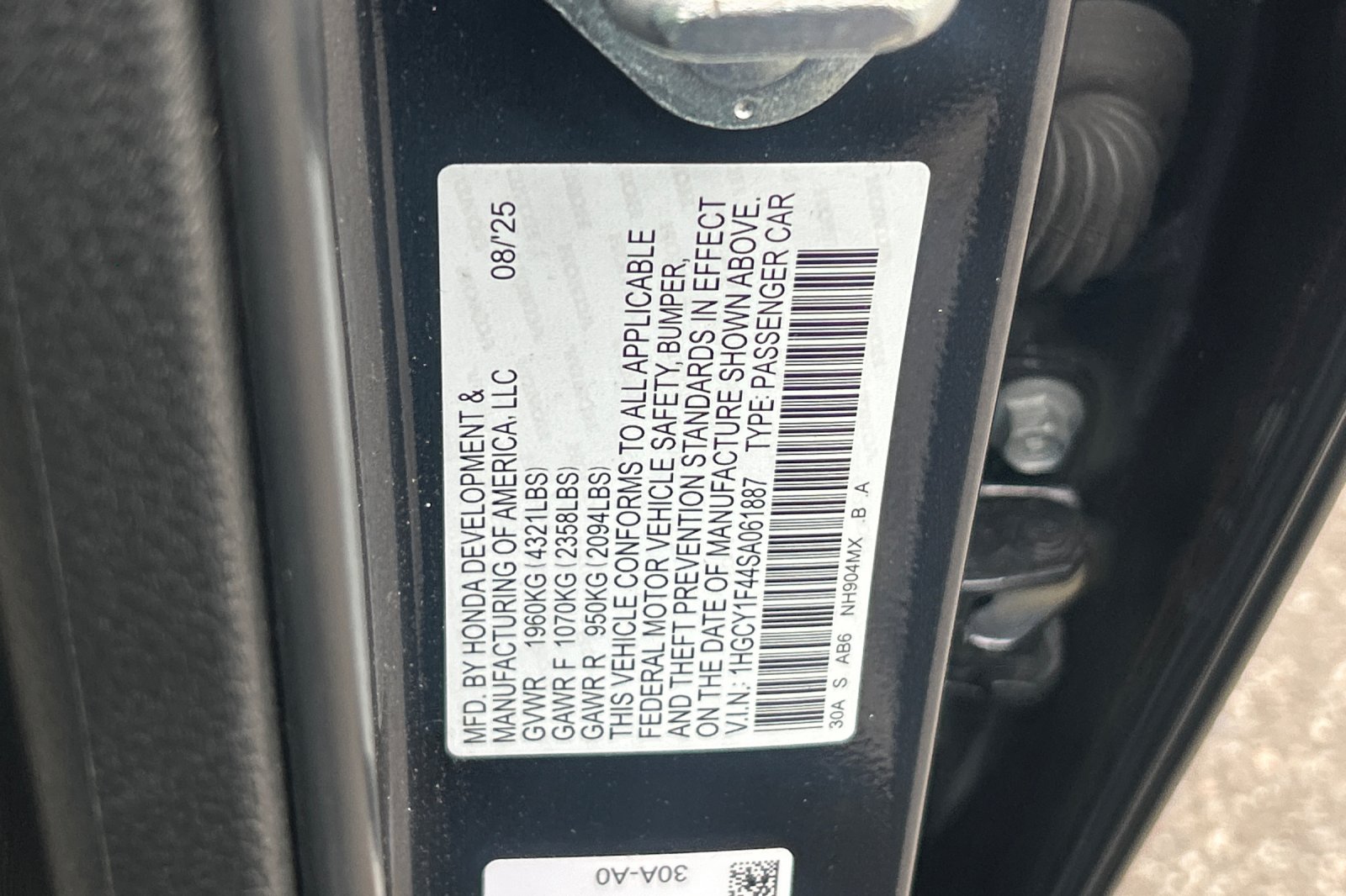 Used 2025 Meteorite Gray Metallic Honda SE image 29
