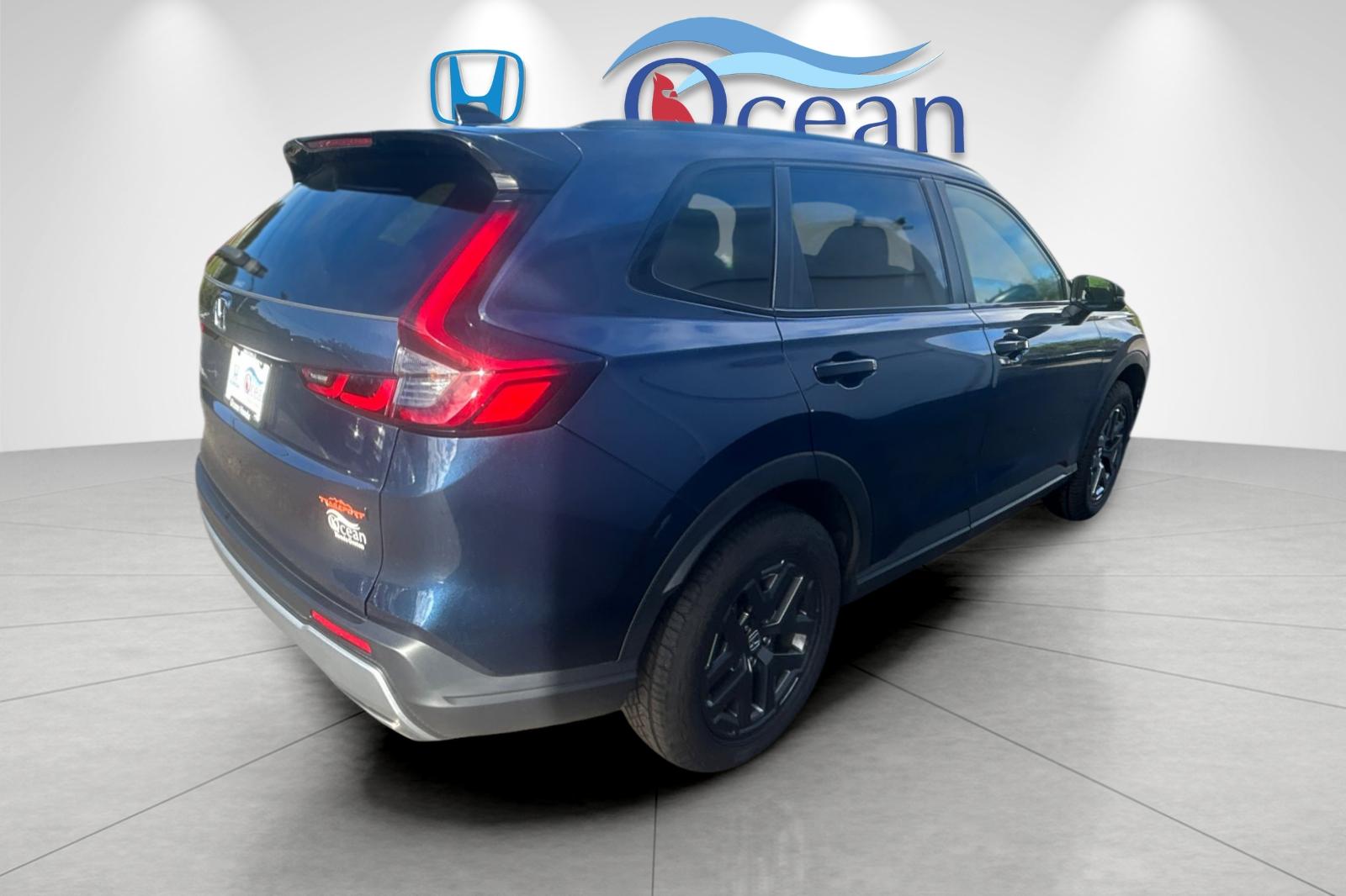 Used 2026 Canyon River Blue Metallic Honda TrailSport image 3