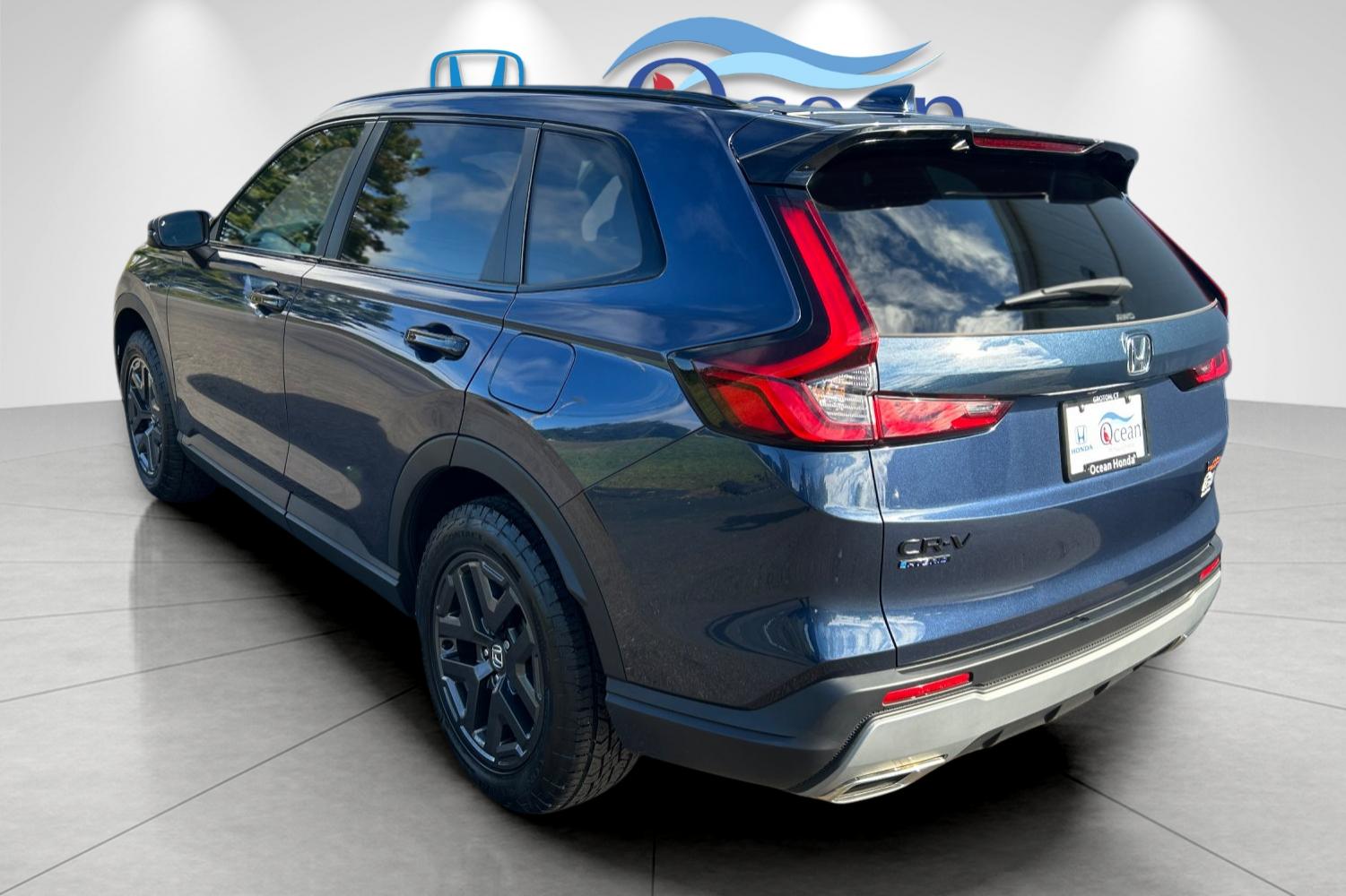 Used 2026 Canyon River Blue Metallic Honda TrailSport image 5