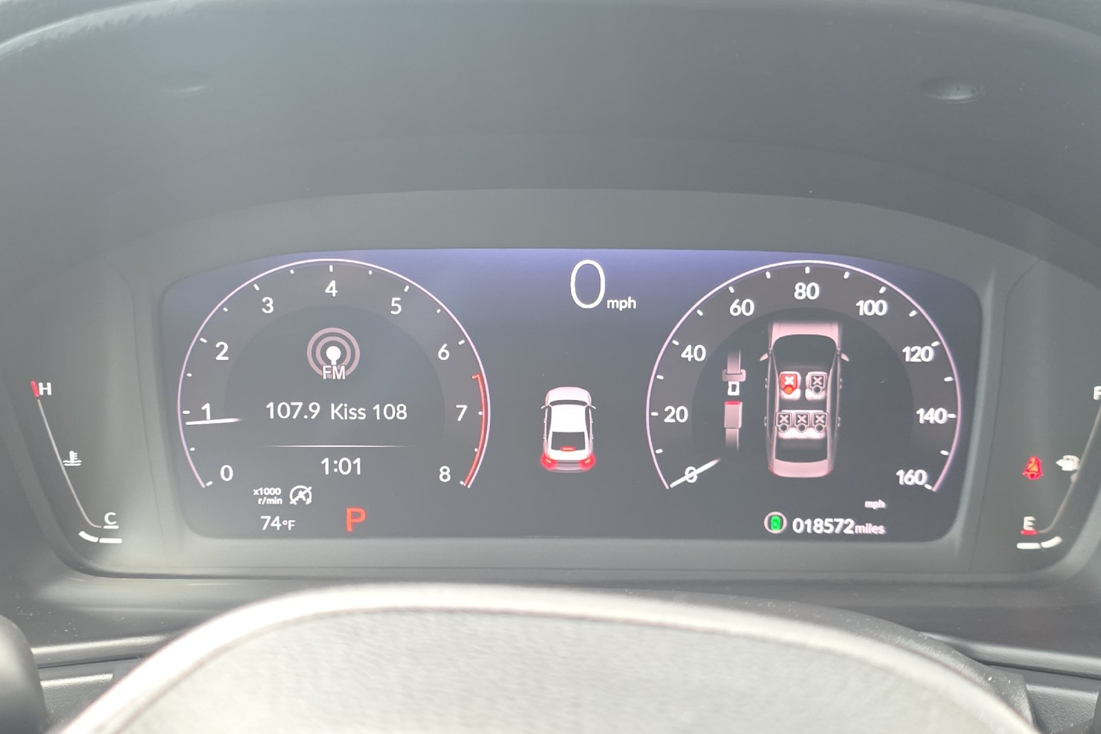 Used 2025 Platinum White Pearl Honda SE image 23