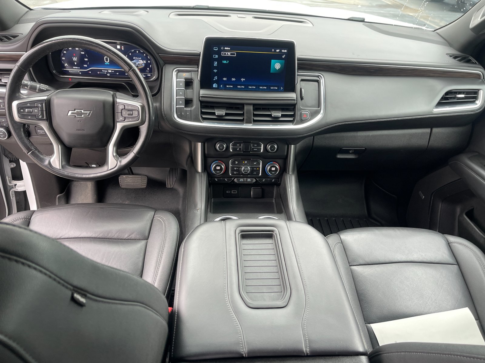 Used 2022 White Chevrolet Z71 image 16