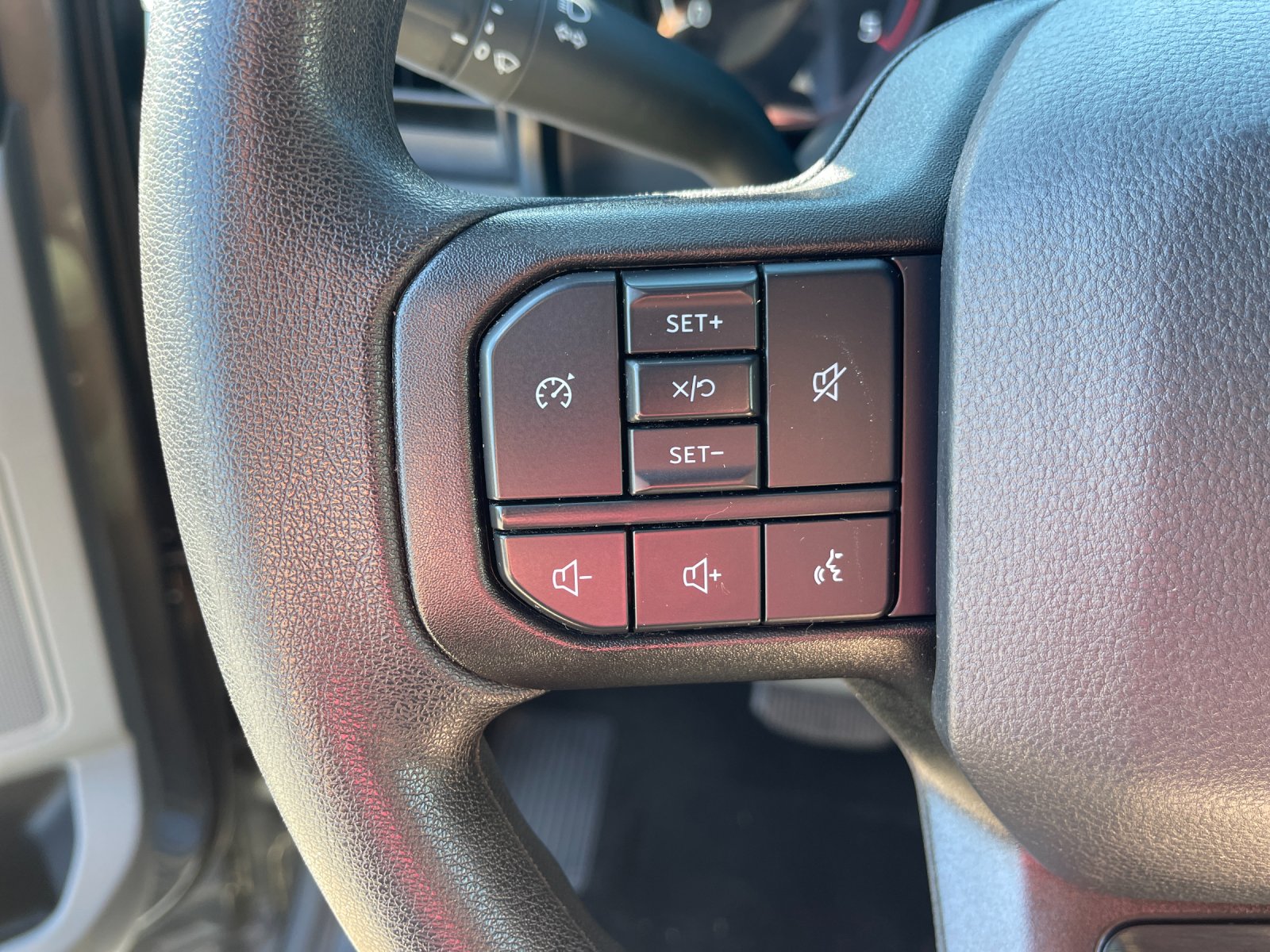 Used 2026 Gray Ford XLT image 24