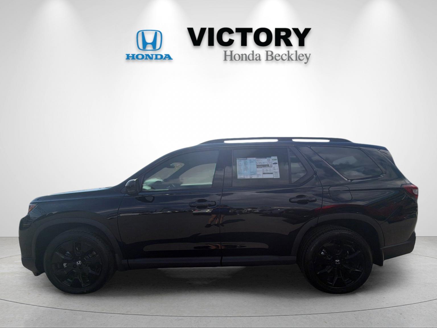 New 2026 Crystal Black Pearl Honda AWD Black Edition image 2
