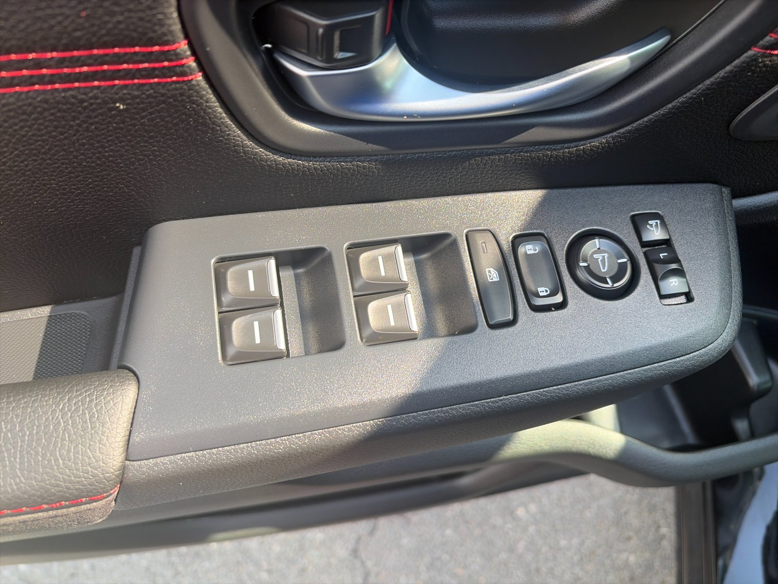 New 2026 Crystal Black Pearl Honda AWD Black Edition image 13