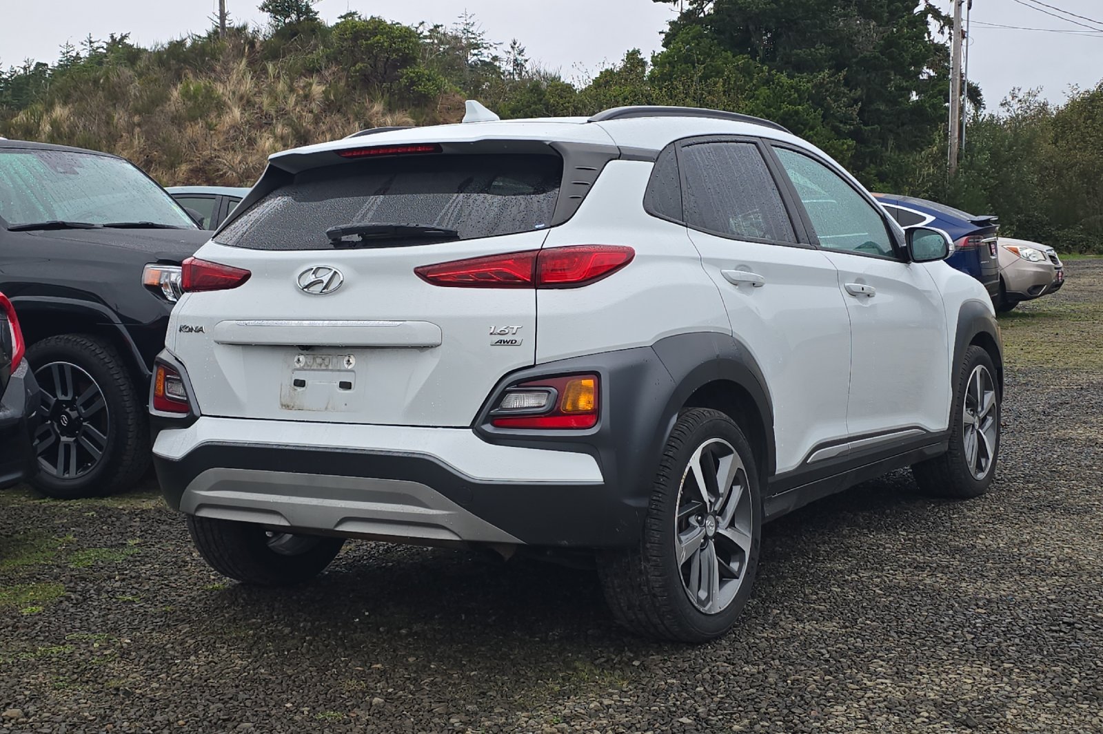 Used 2020 White Hyundai Limited image 5