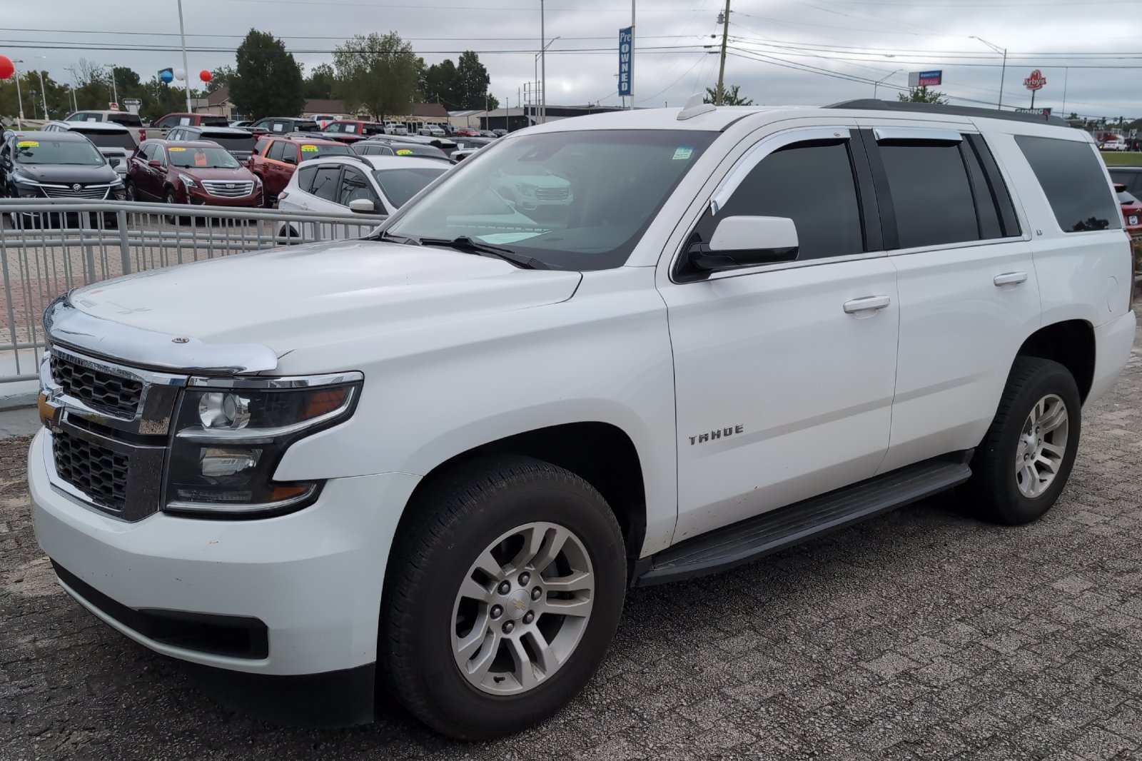 Used 2017 White Chevrolet LT image 12