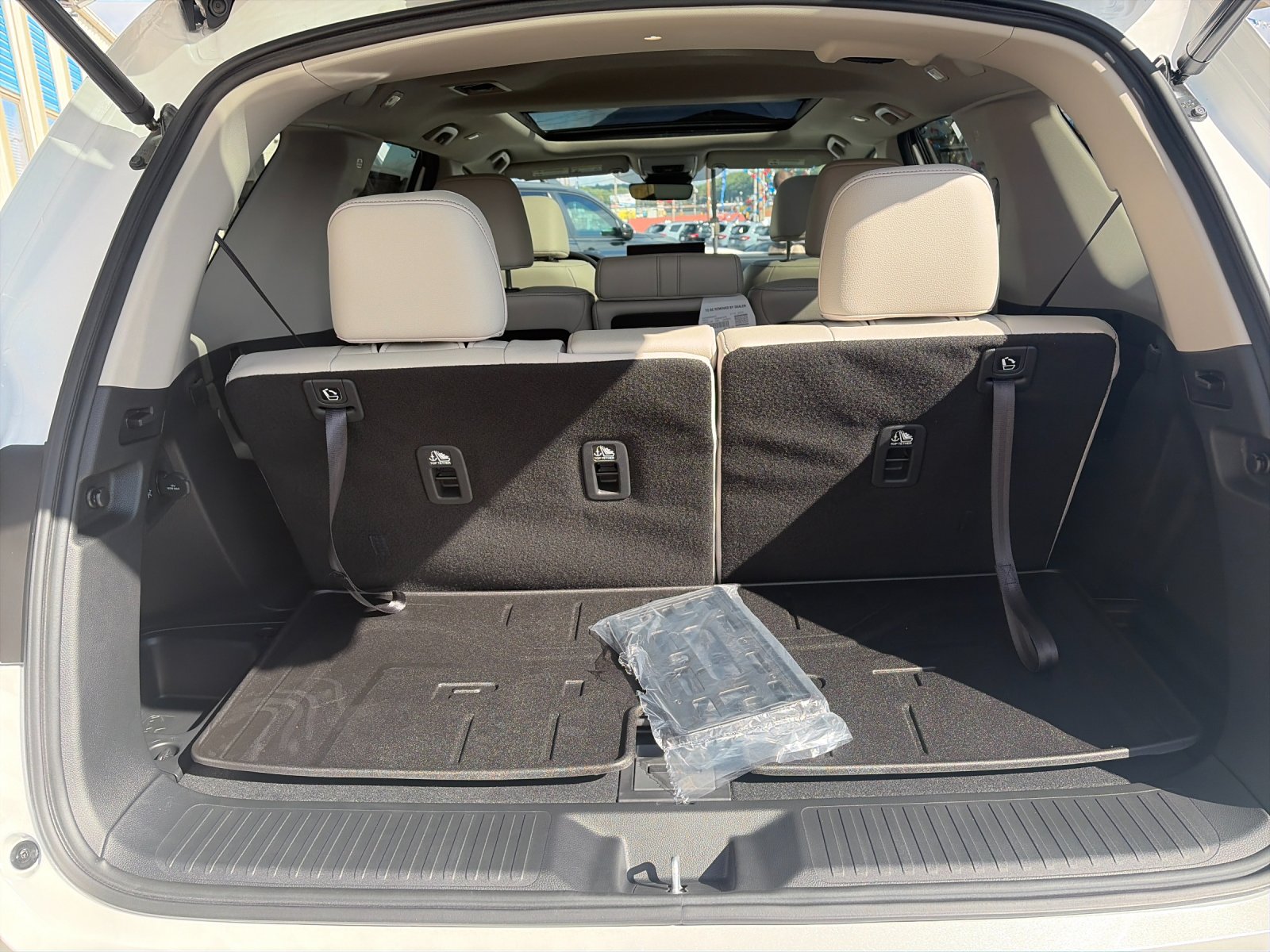 New 2026 Platinum White Pearl Honda AWD Touring image 19