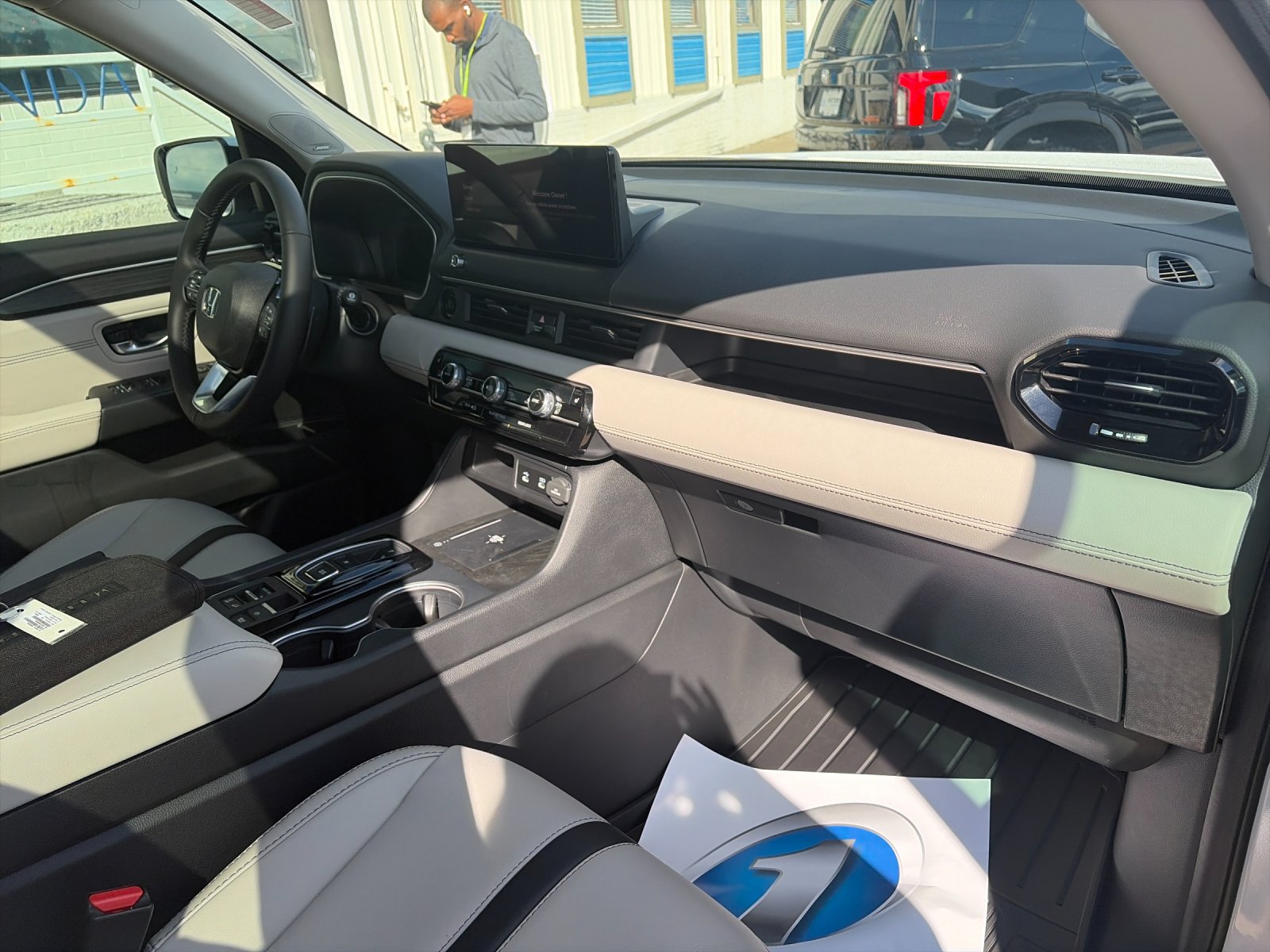 New 2026 Platinum White Pearl Honda AWD Touring image 20