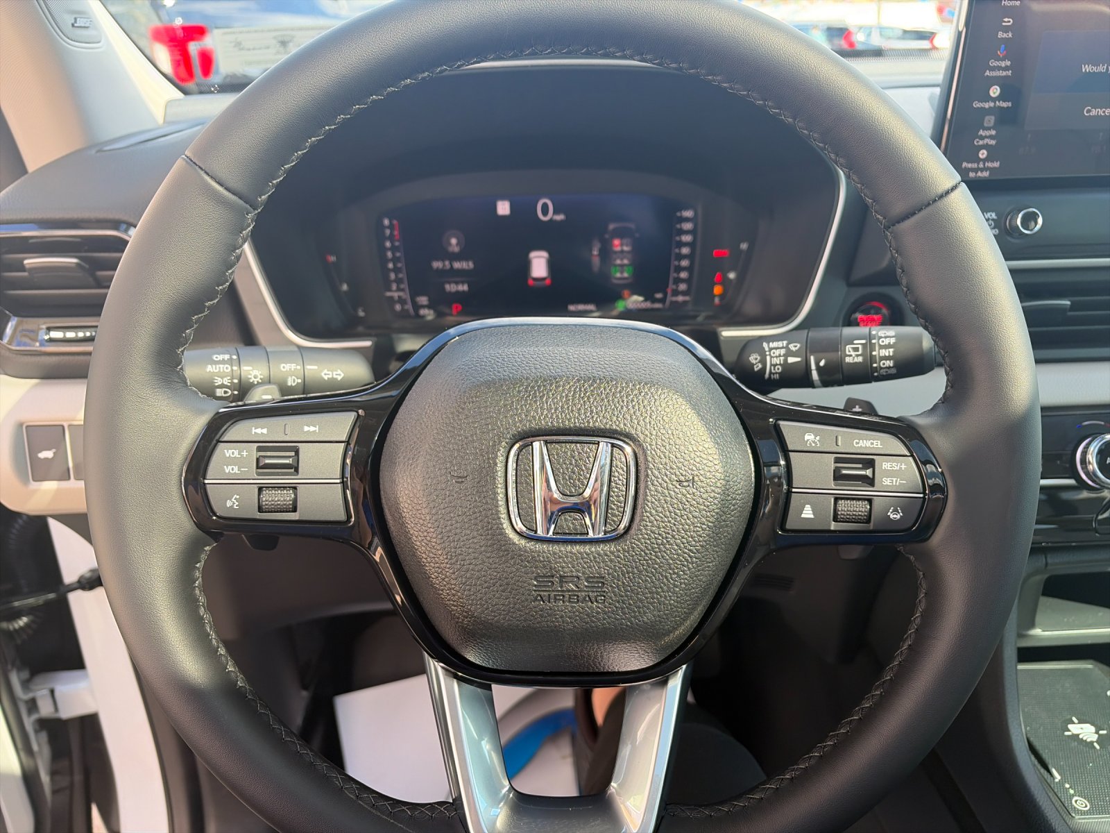 New 2026 Platinum White Pearl Honda AWD Touring image 29