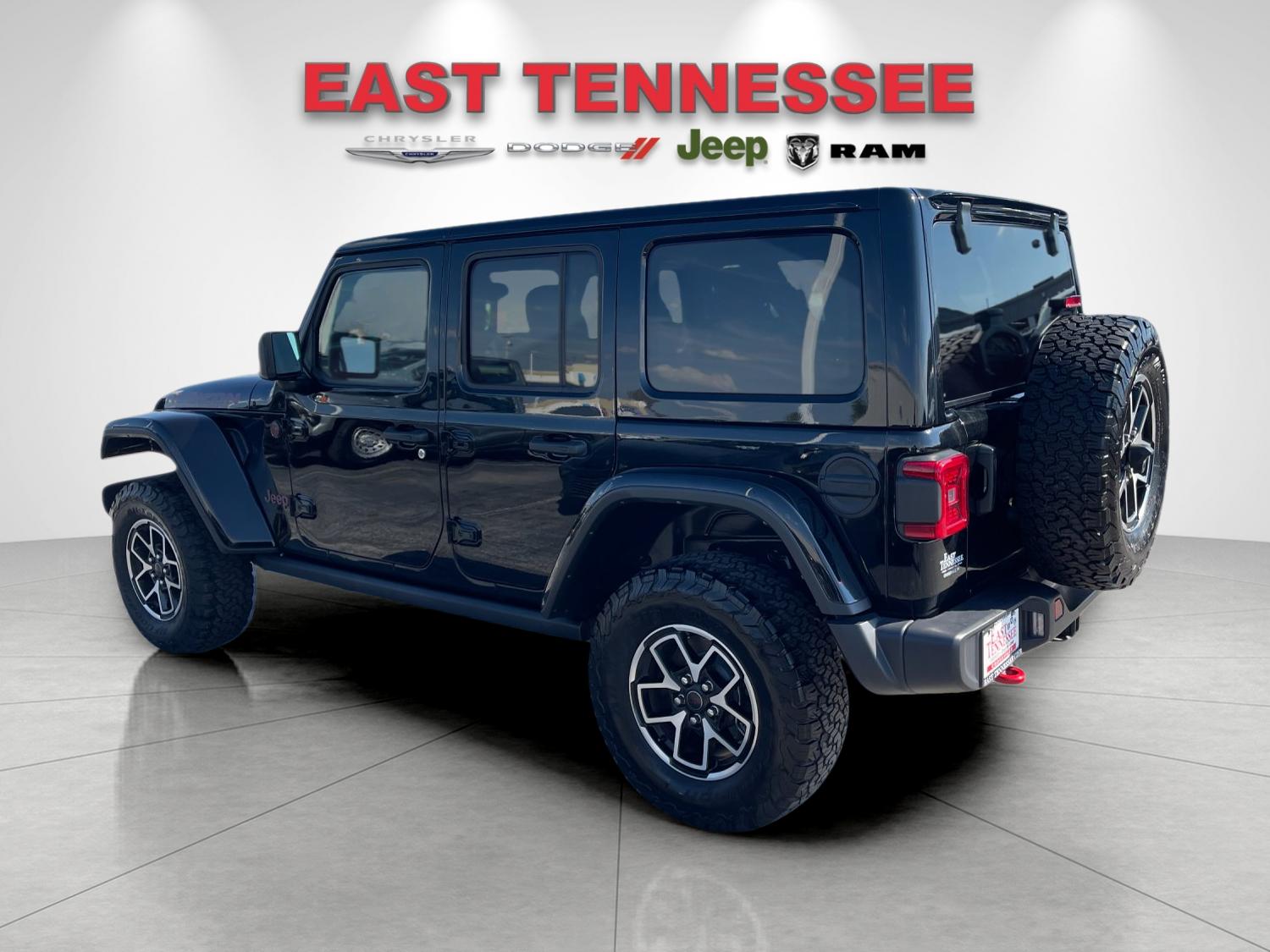 Used 2026 Black Jeep Rubicon image 5