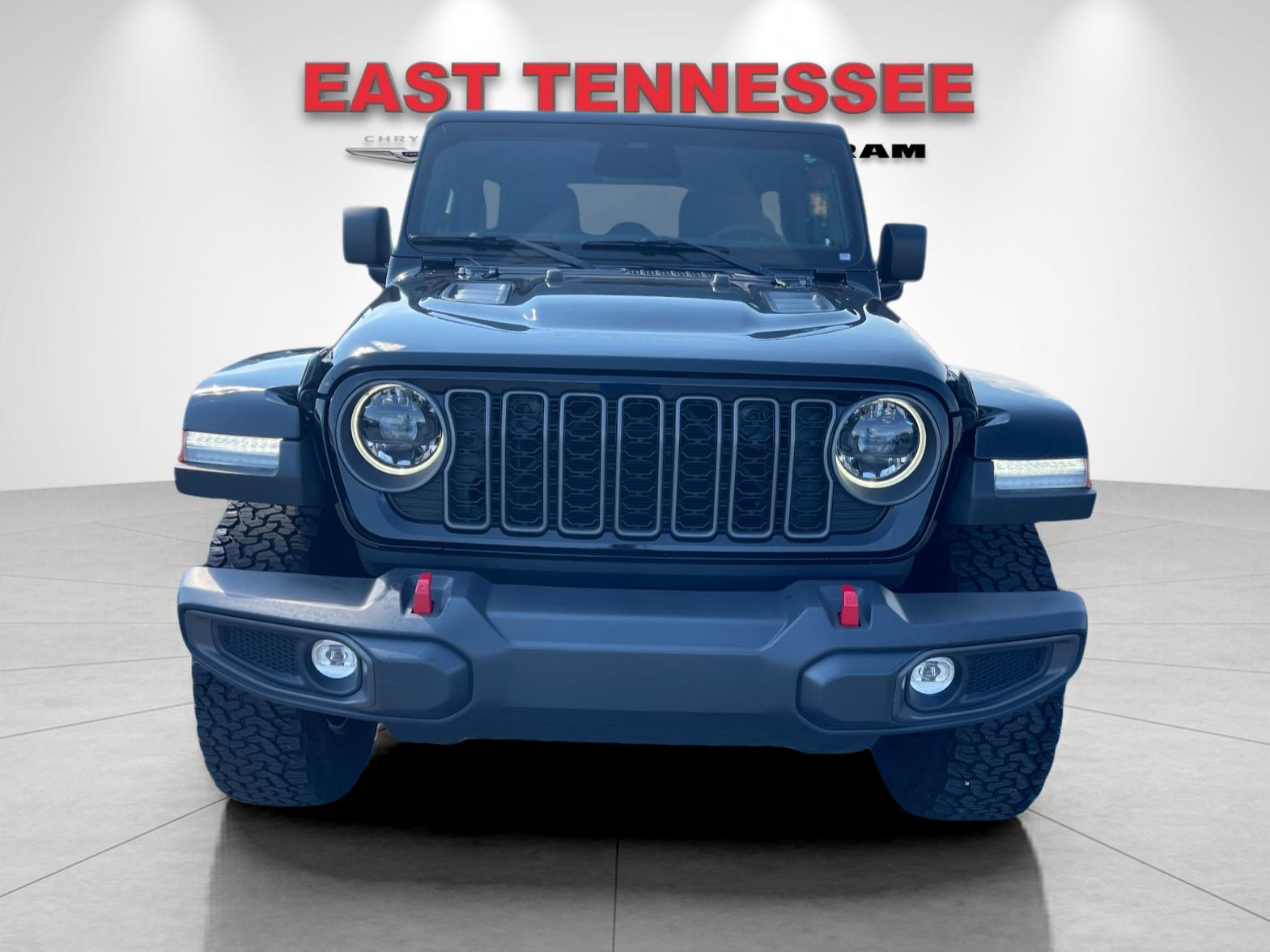 Used 2026 Black Jeep Rubicon image 9