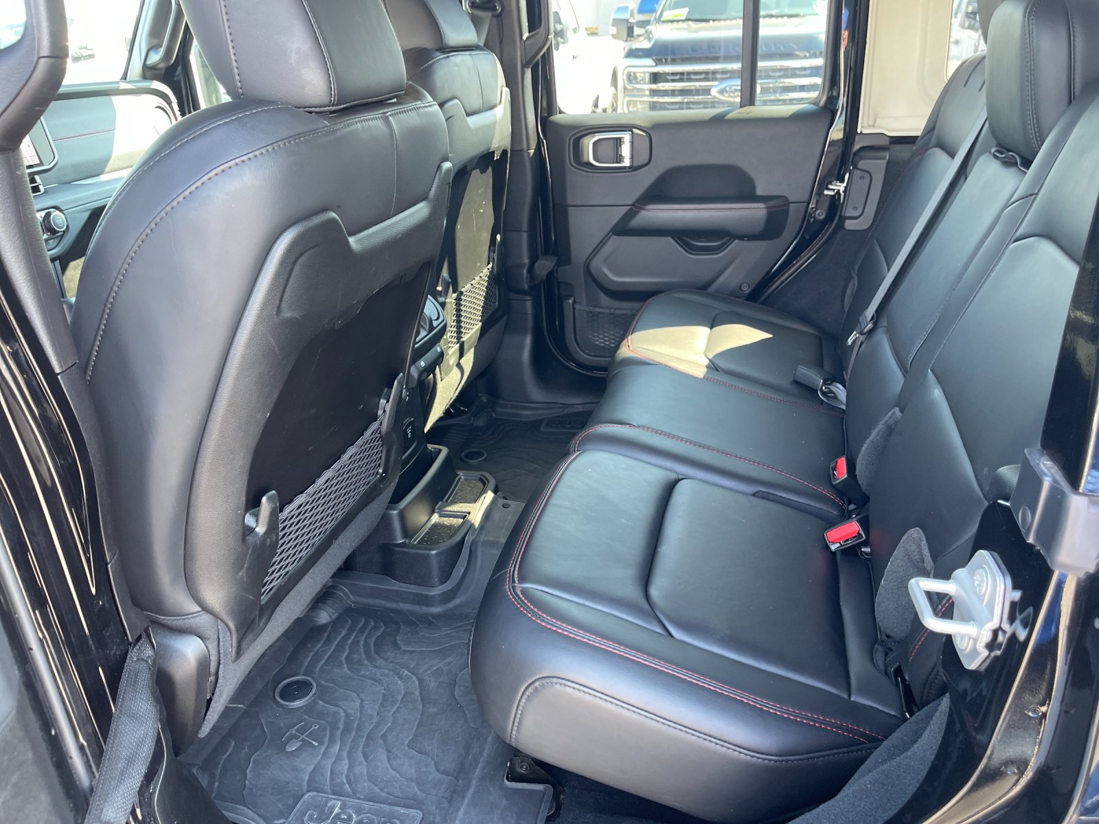 Used 2026 Black Jeep Rubicon image 14