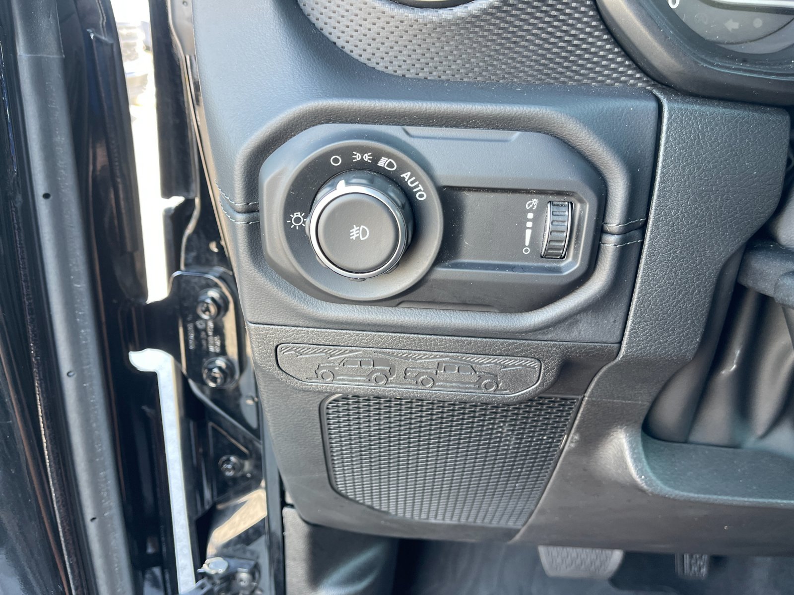 Used 2026 Black Jeep Rubicon image 31