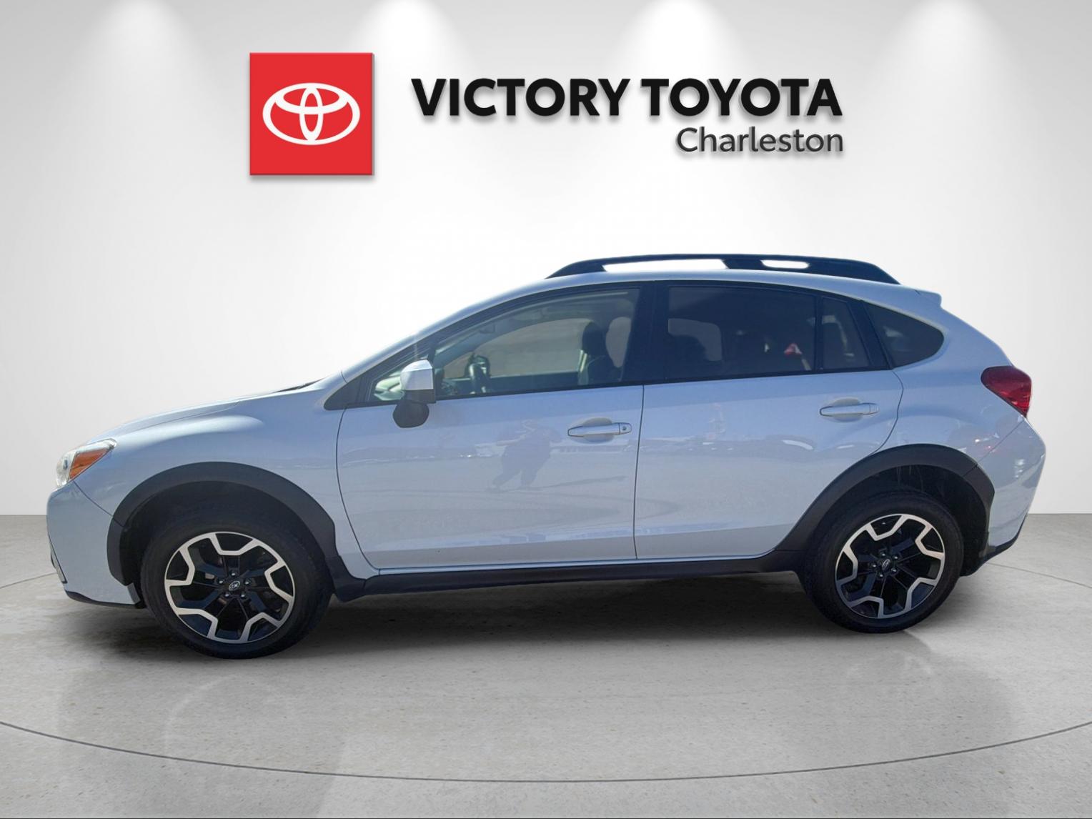 Used 2016 Subaru Crosstrek Premium with VIN JF2GPABC0G8325073 for sale in Detroit, MI