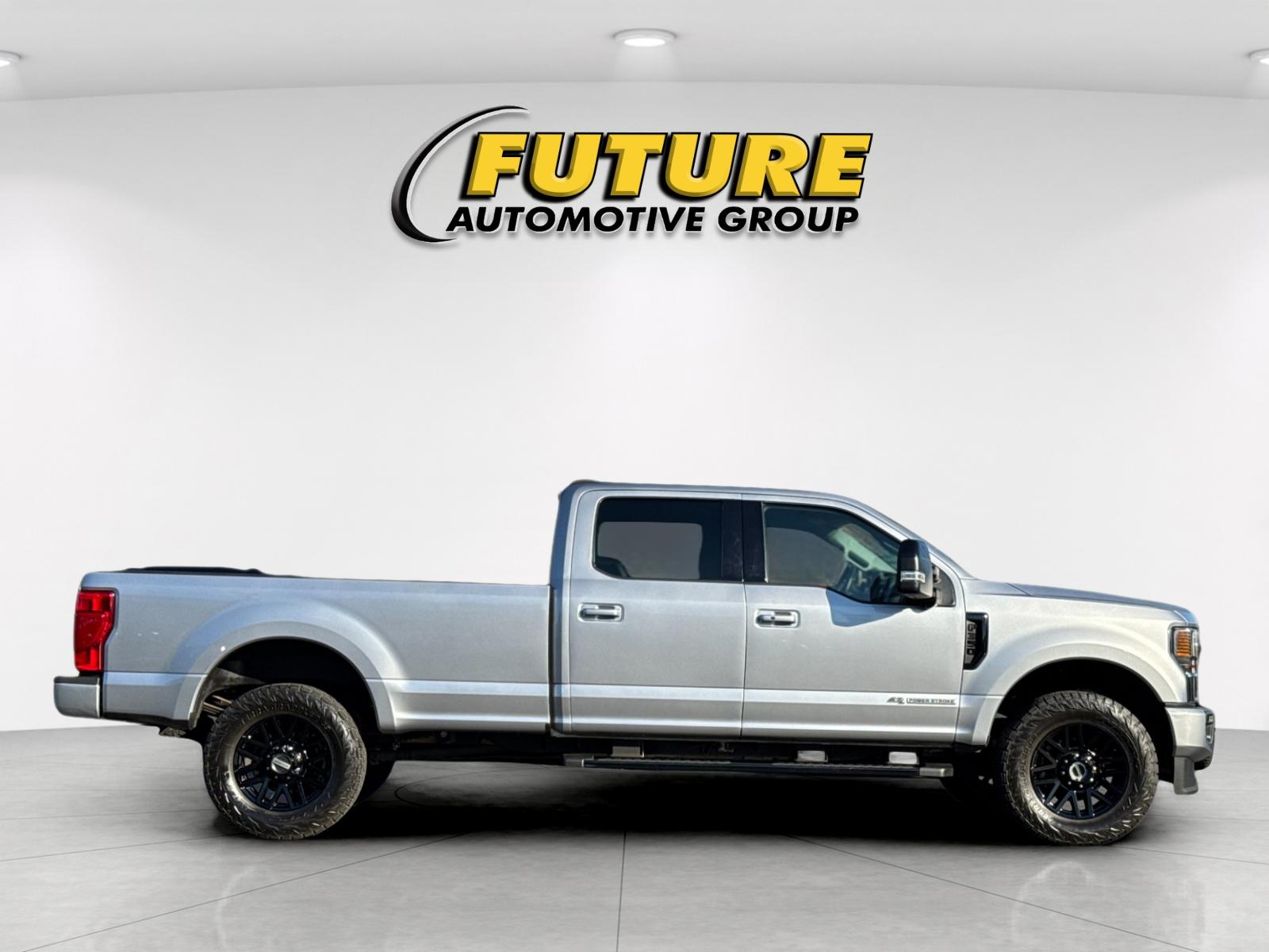 Used 2021 Silver Ford Lariat image 2