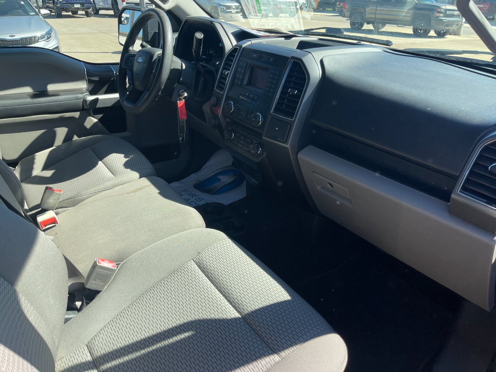 Photo 18