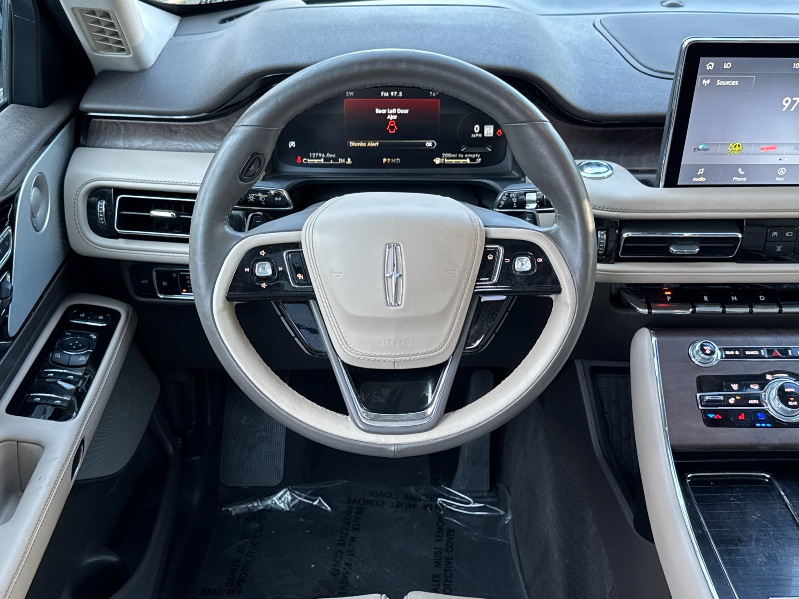 Used 2023 Blue Lincoln Reserve image 13