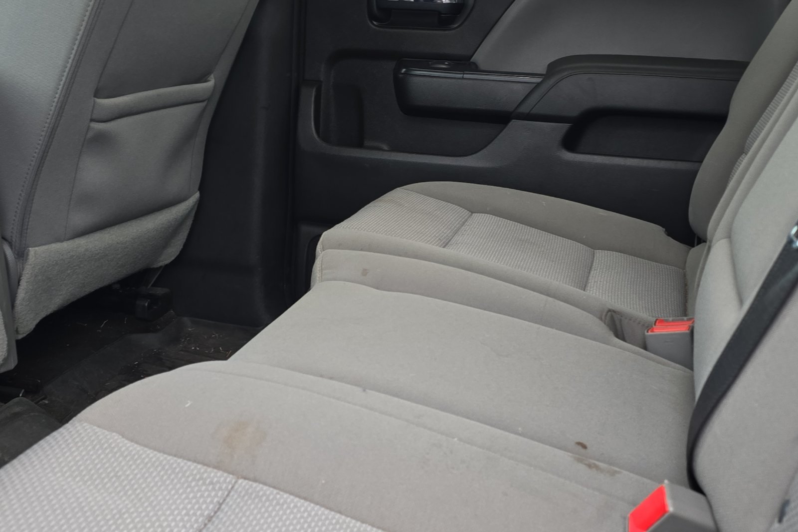 Used 2018 Black Chevrolet Custom image 8