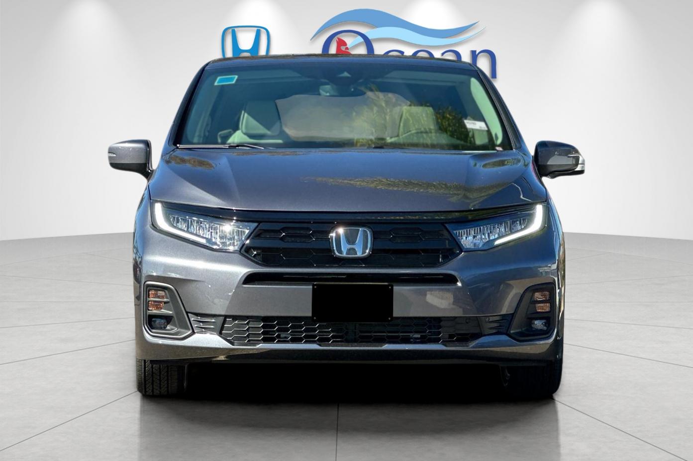New 2027 Modern Steel Metallic Honda Touring image 8