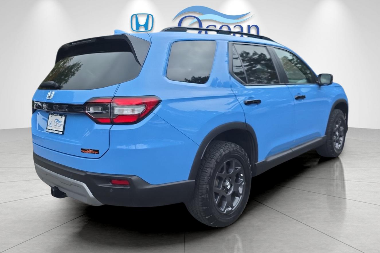 Used 2025 Diffused Sky Pearl Honda TrailSport image 3