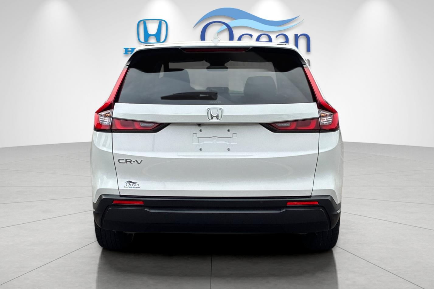 Used 2024 Platinum White Pearl Honda EX image 4