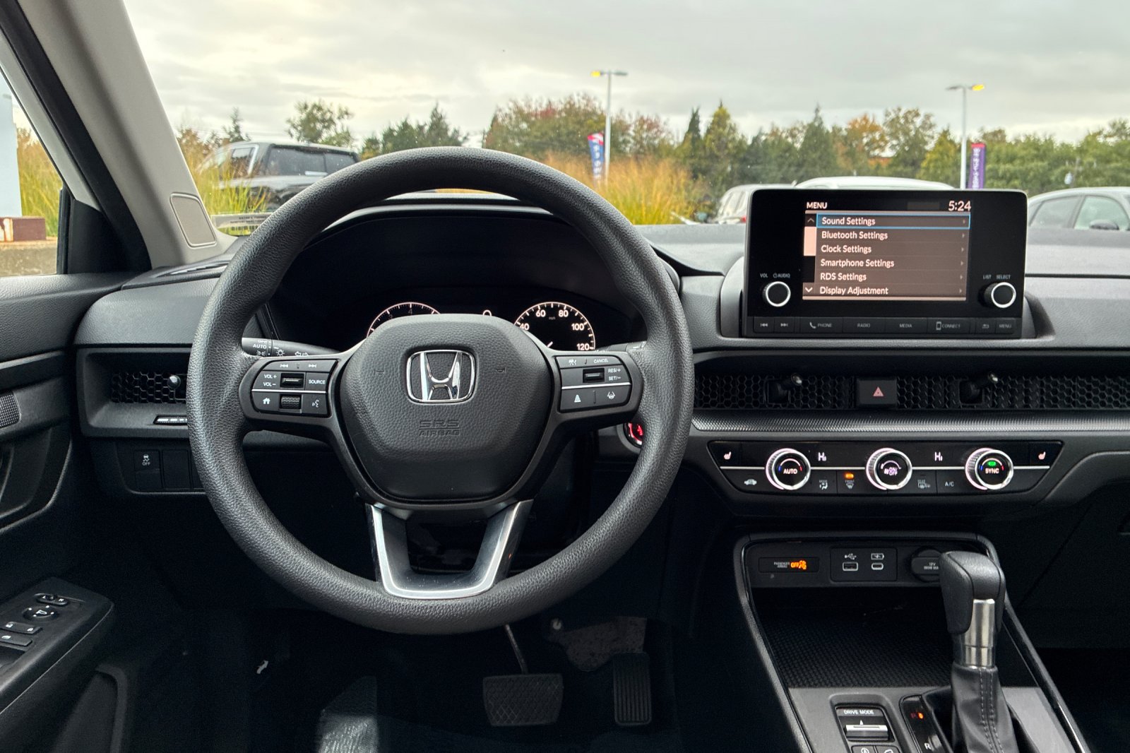 Used 2024 Platinum White Pearl Honda EX image 17