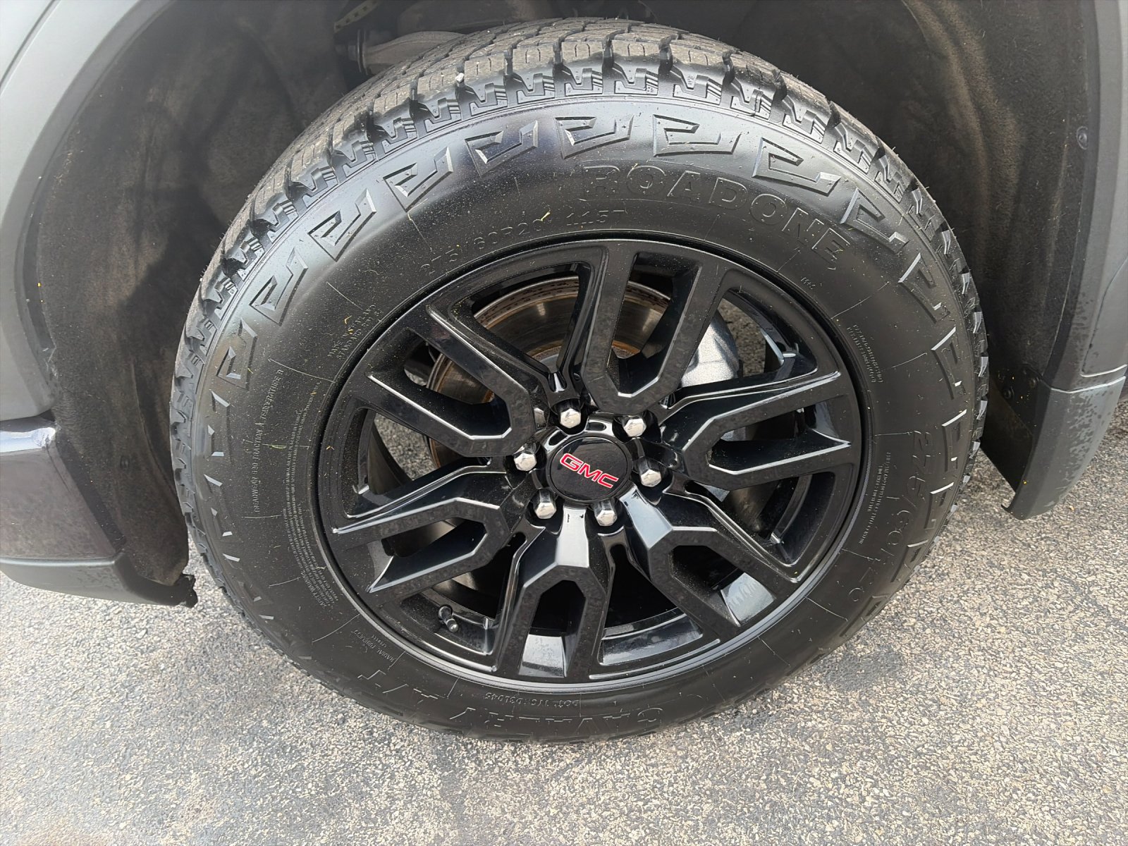 Used 2023 Titanium GMC Elevation image 9