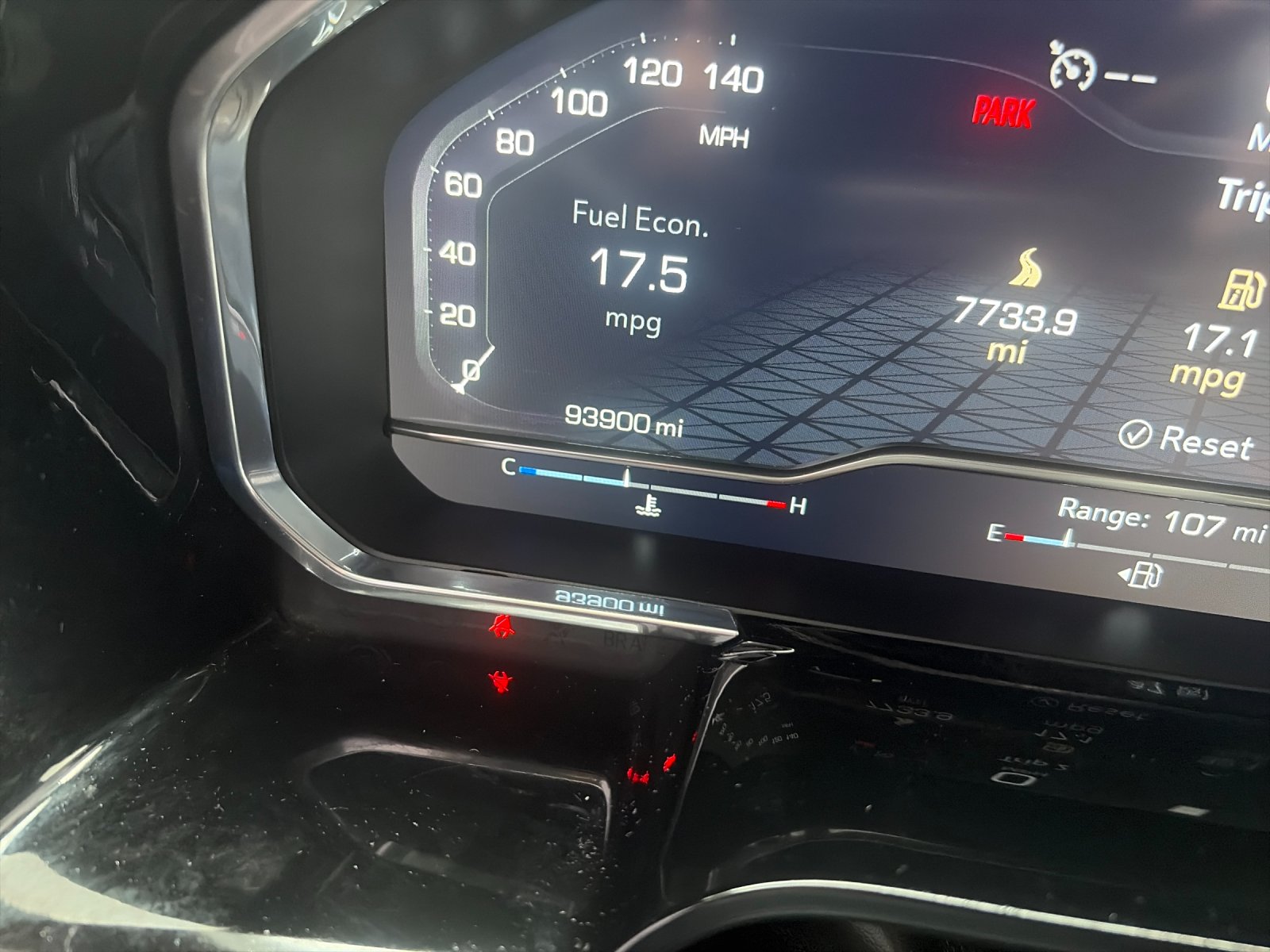 Used 2023 Titanium GMC Elevation image 32