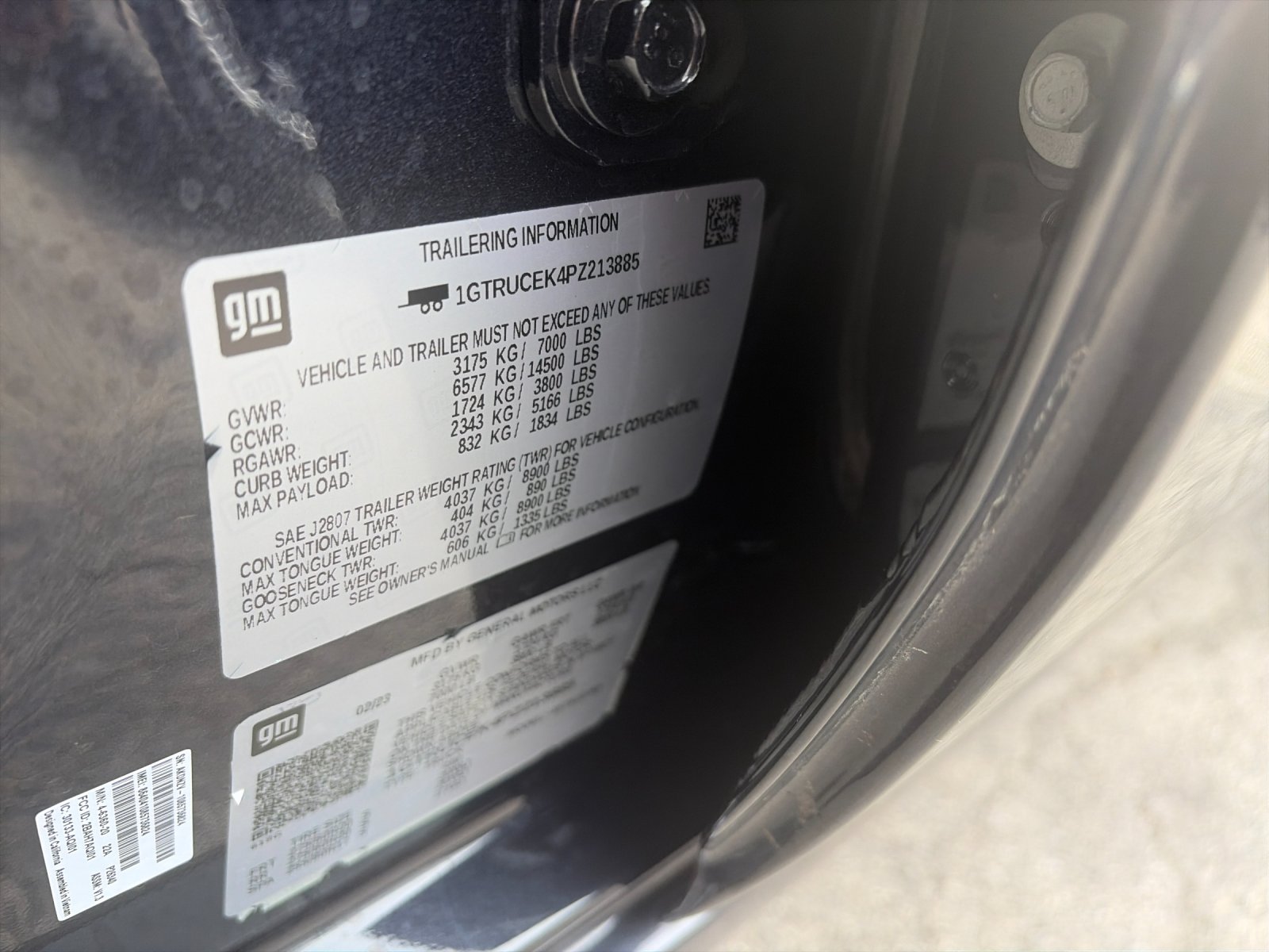 Used 2023 Titanium GMC Elevation image 34