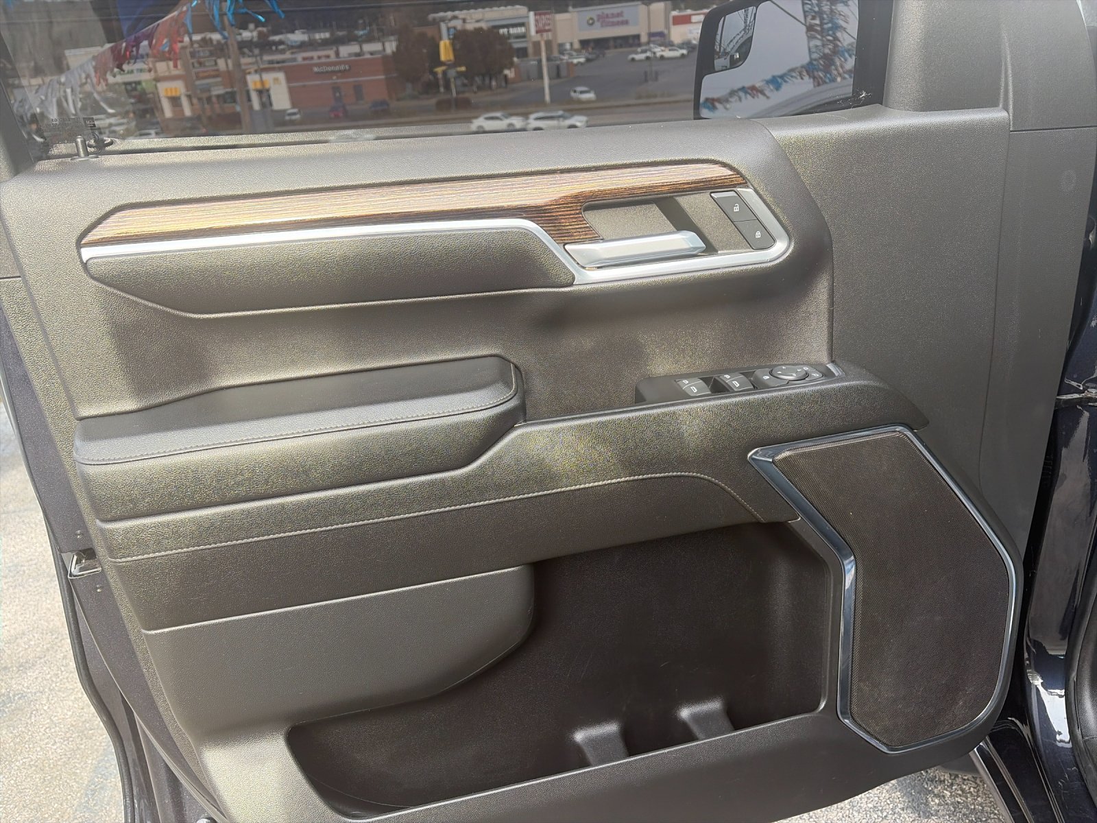 Used 2023 Titanium GMC Elevation image 12