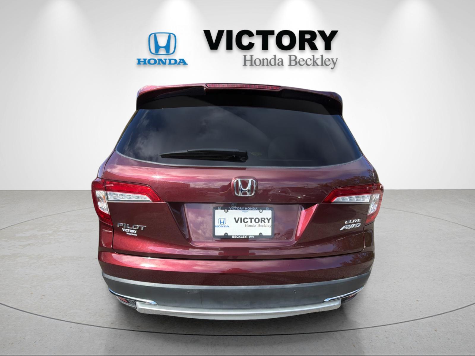 Used 2022 Deep Scarlet Pearl Honda Elite image 4