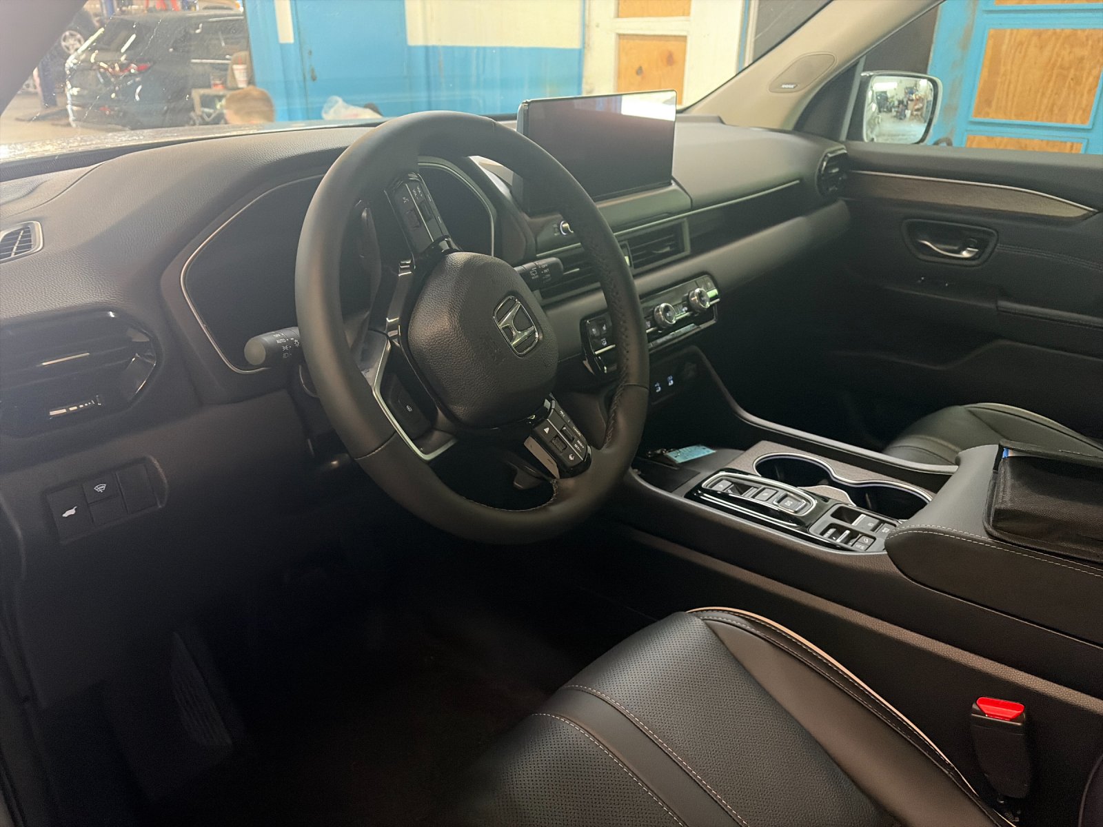 New 2026 Sonic Gray Pearl Honda AWD Elite image 11