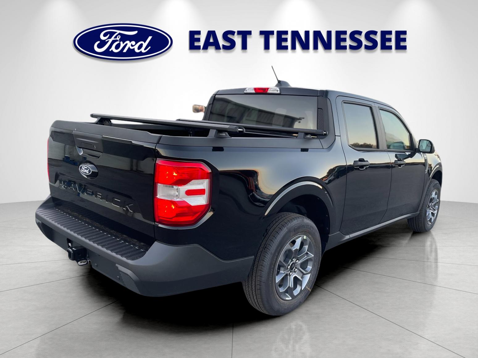New 2026 Black Ford XLT image 3