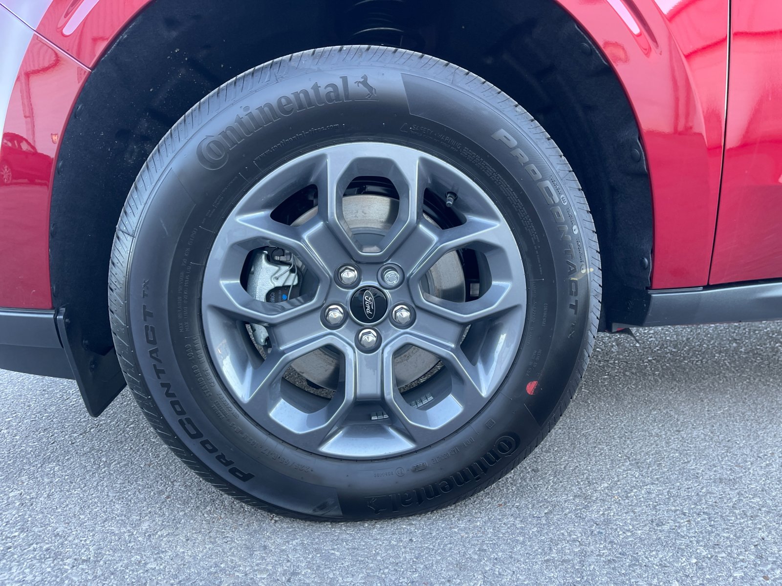 New 2026 Ruby Red Metallic Tinted Clearcoat Ford XLT image 29