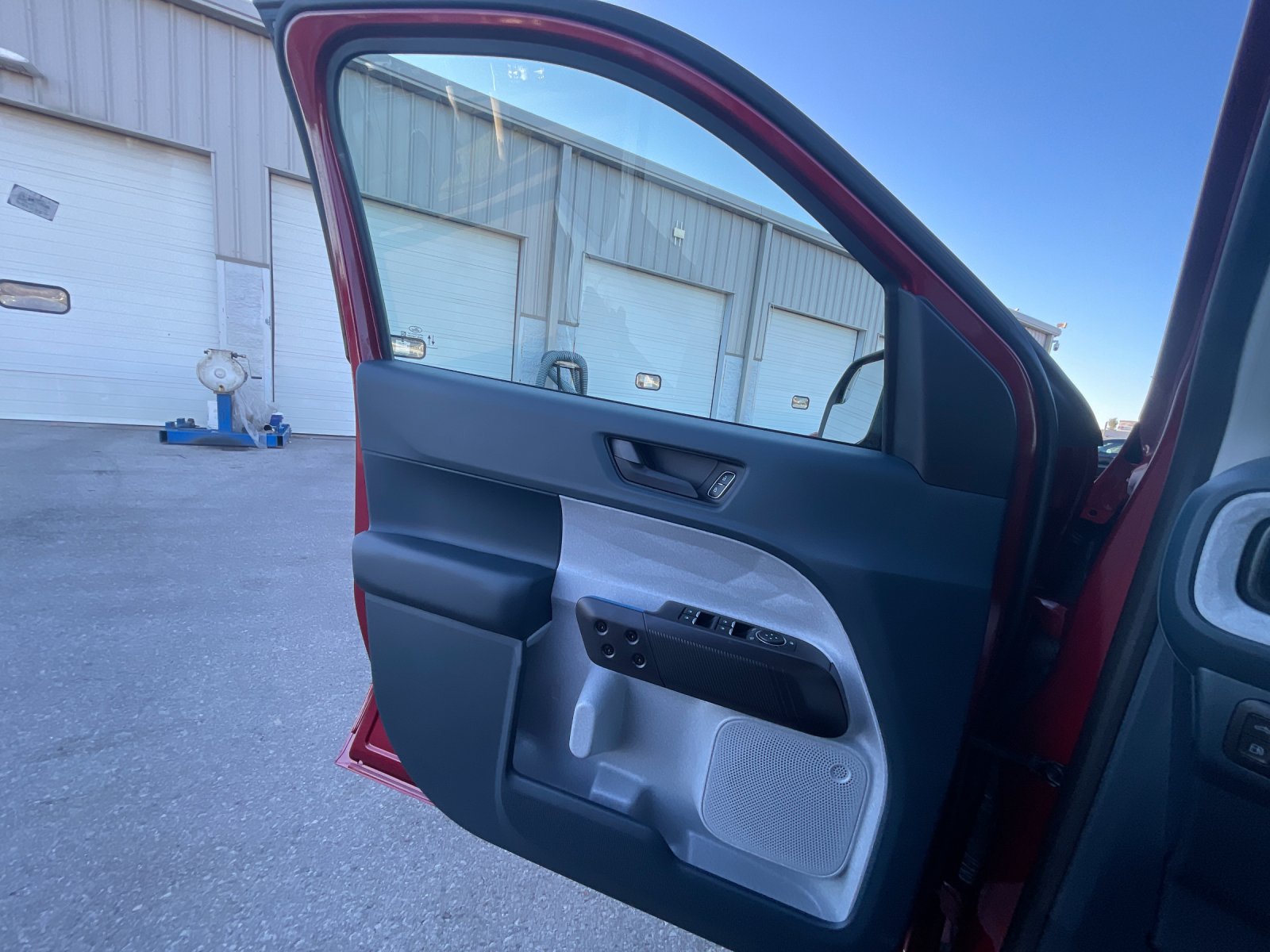 New 2026 Ruby Red Metallic Tinted Clearcoat Ford XLT image 11