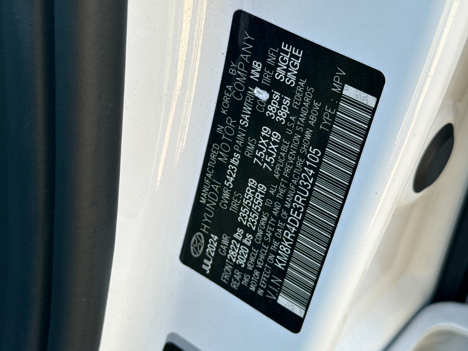 Used 2024 White Hyundai Limited image 28