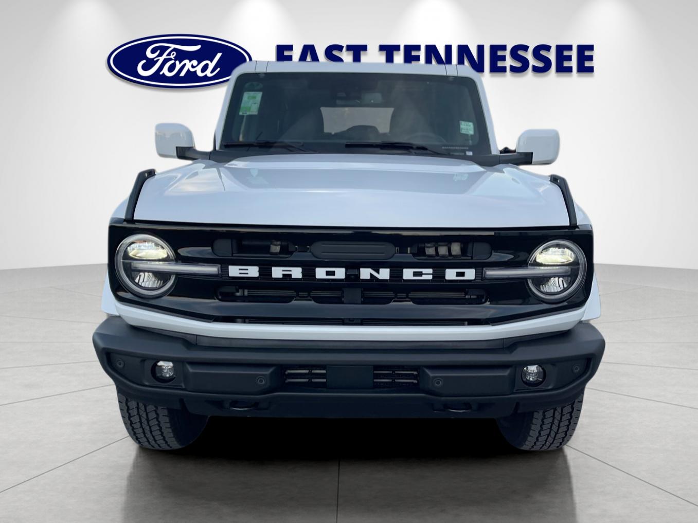 New 2026 White Ford Outer Banks image 8