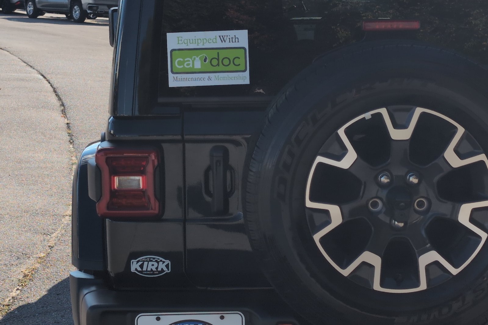 Used 2024 Black Jeep Sahara image 28