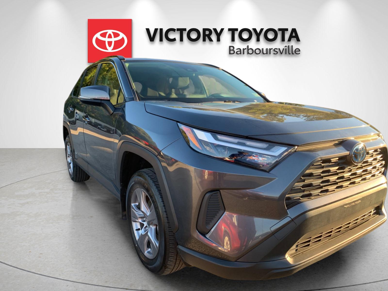 Certified Used 2022 Gray Toyota XLE image 5