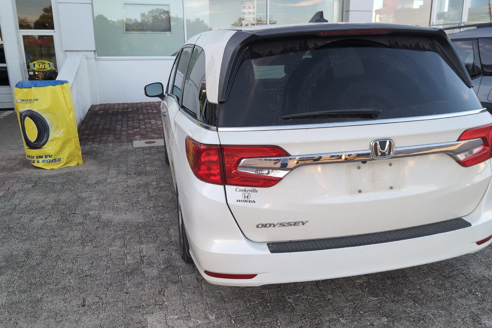 Used 2019 White Honda EX-L image 14